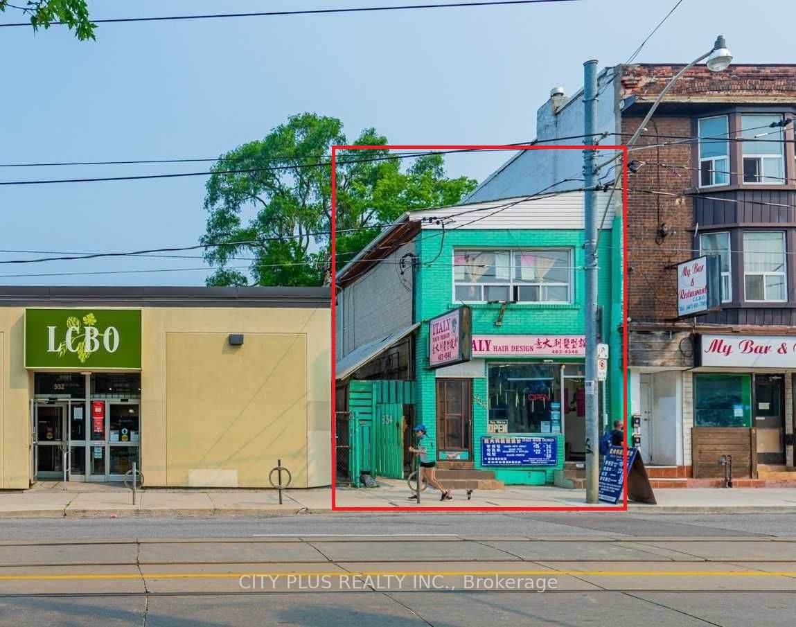 934 Gerrard Street E Property Photo 1