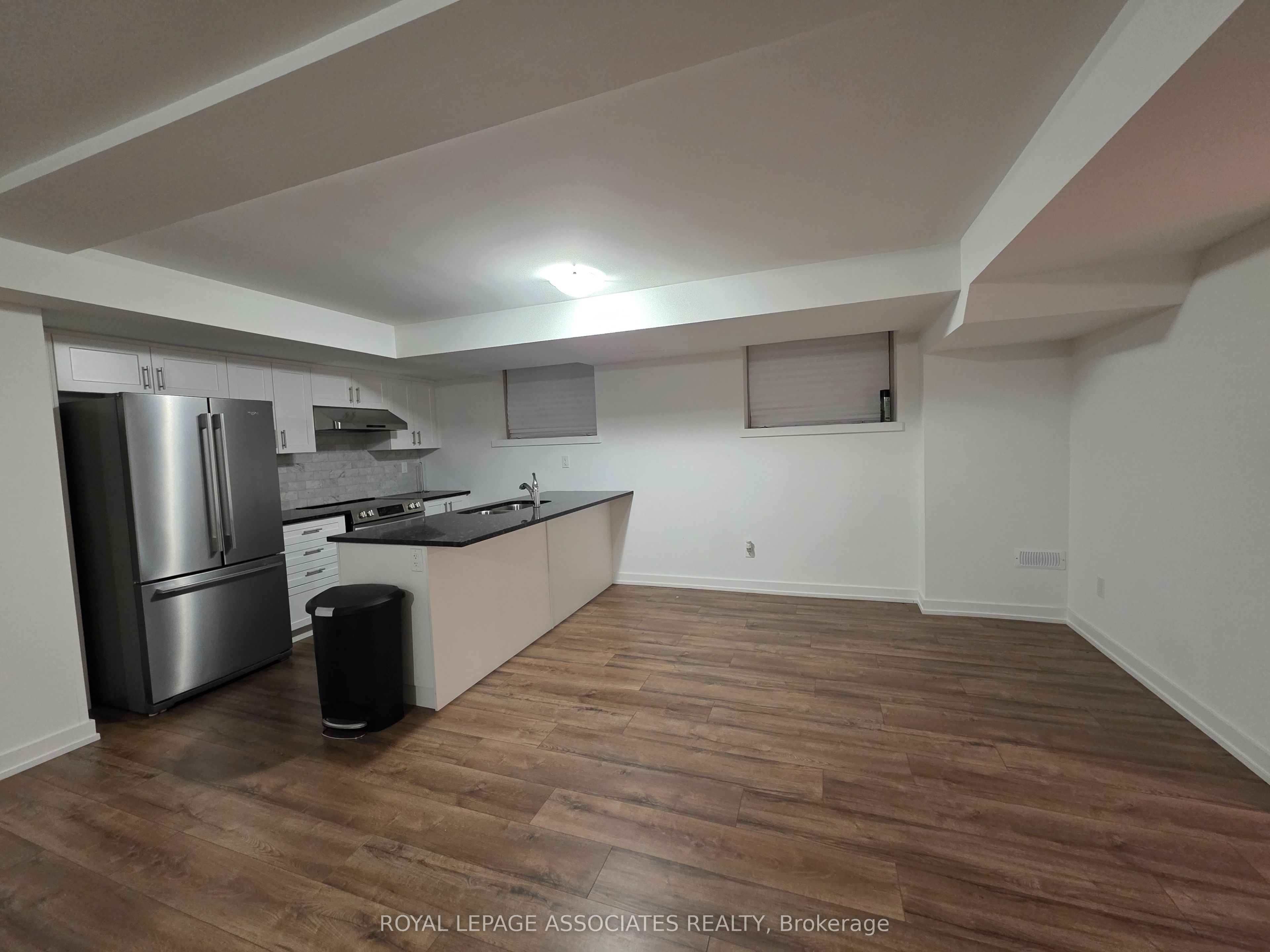 400 Finch Ave Property Photo 1