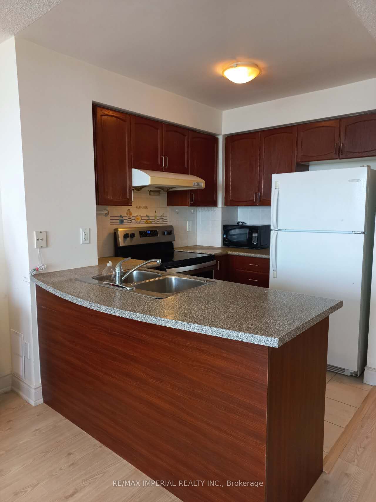 60 Brian Harrison Way 1801 Property Photo 3