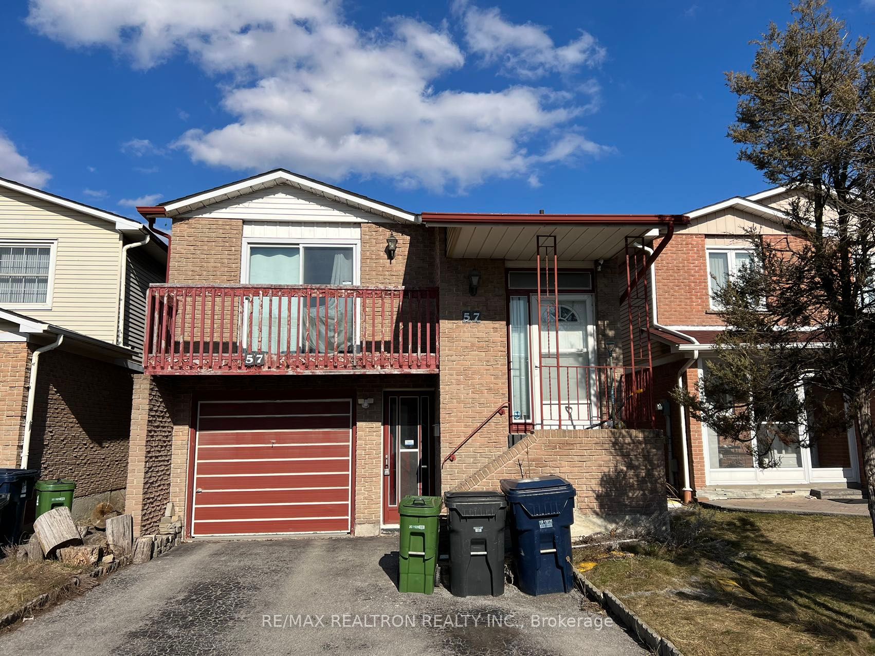 57 Copperwood Square Main Property Photo 1