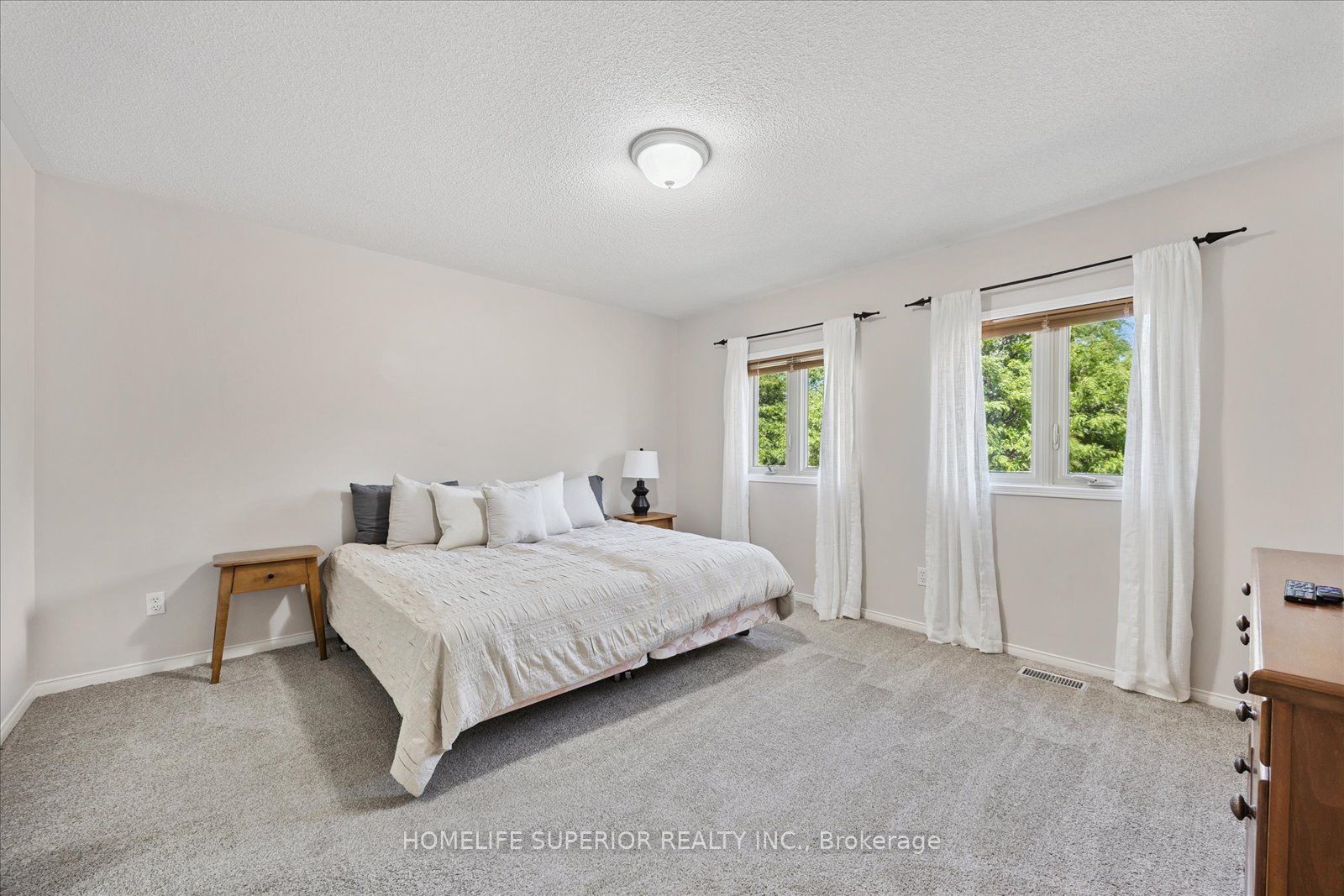 500 Sandalwood Court Property Photo 30