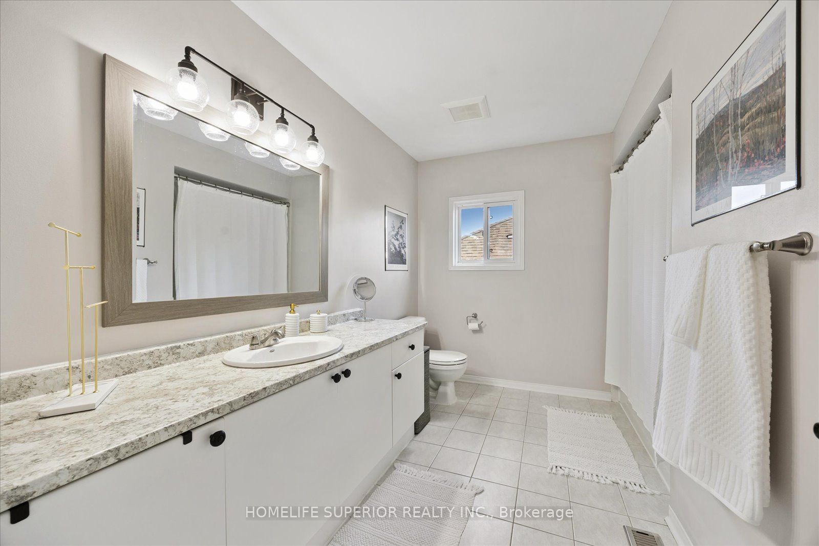 500 Sandalwood Court Property Photo 32