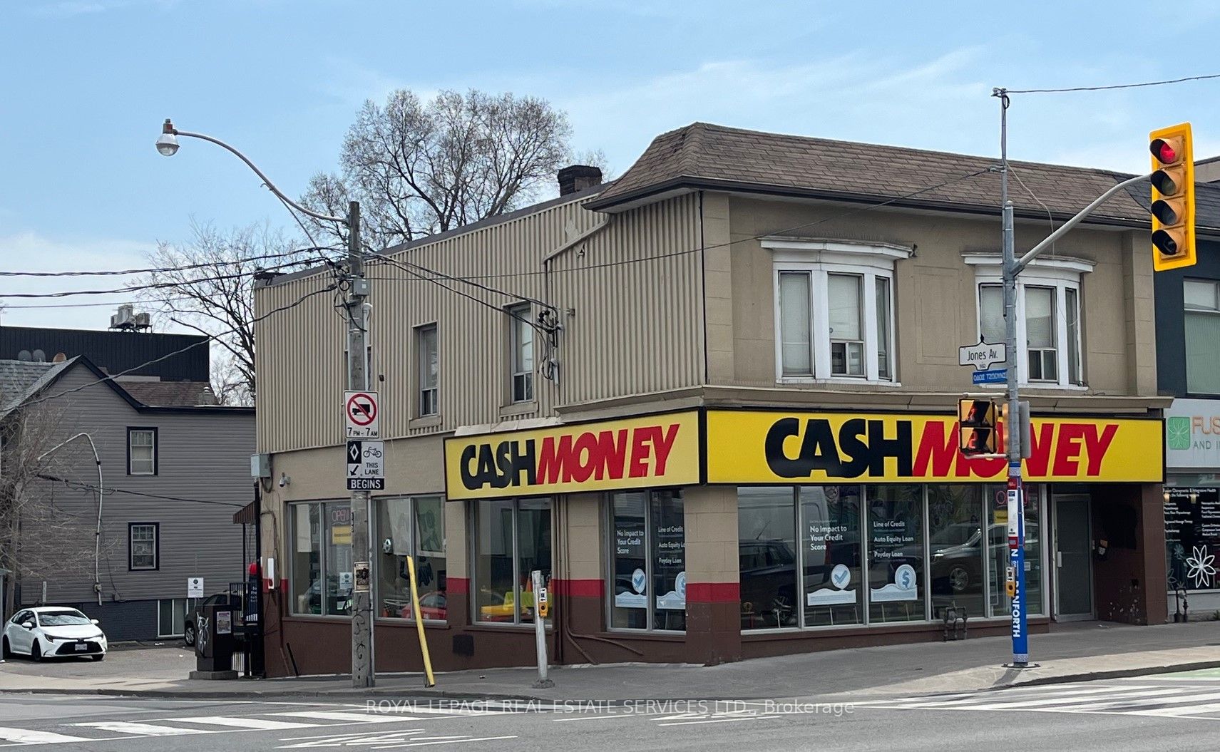 851 Danforth Avenue Ground Property Photo 1