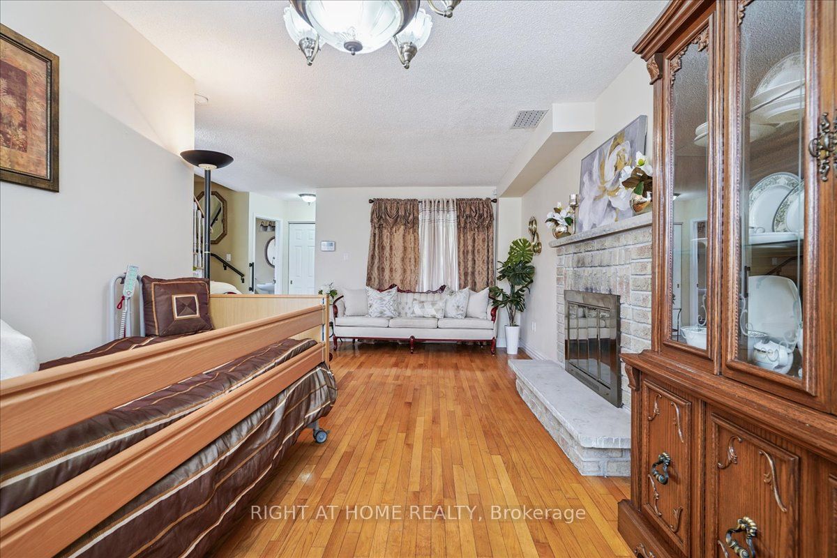 35 Millington Crescent Property Photo 7