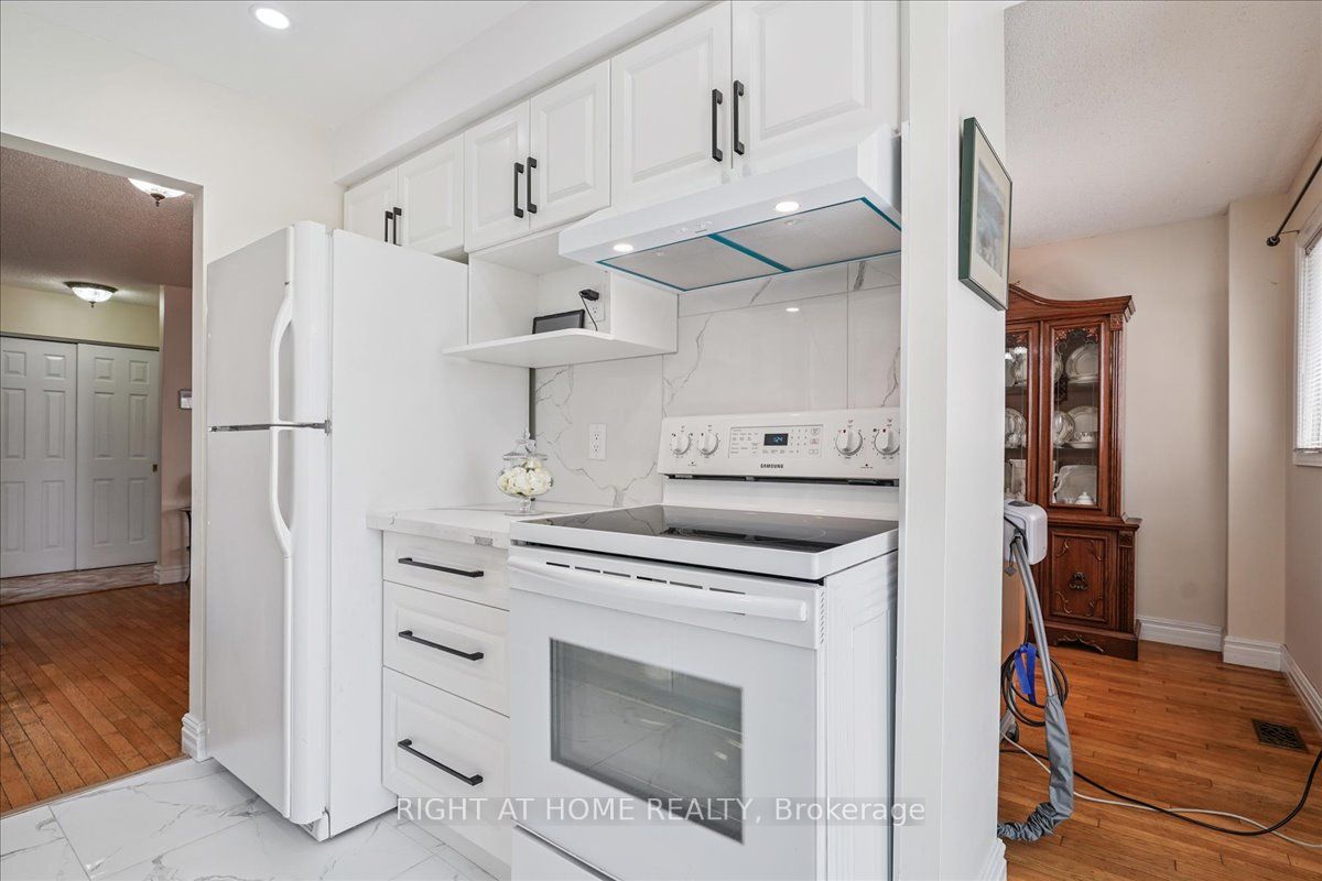 35 Millington Crescent Property Photo 11