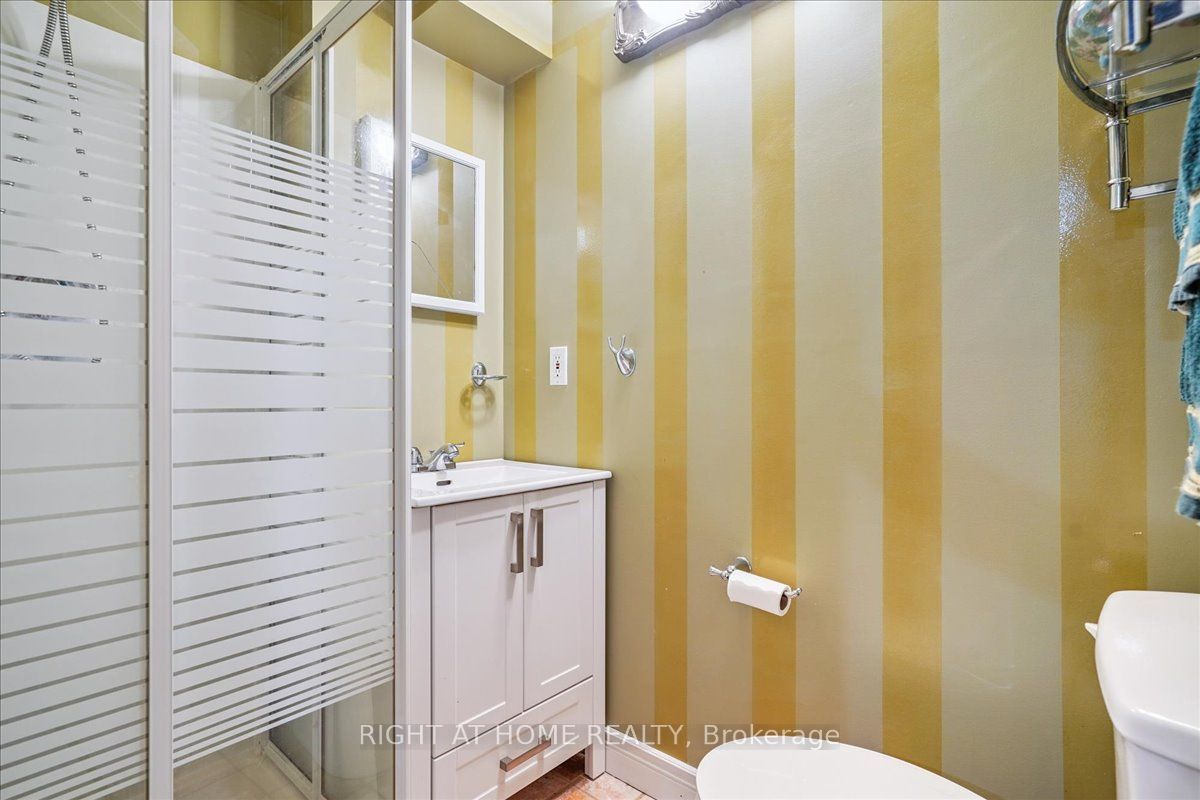 35 Millington Crescent Property Photo 27