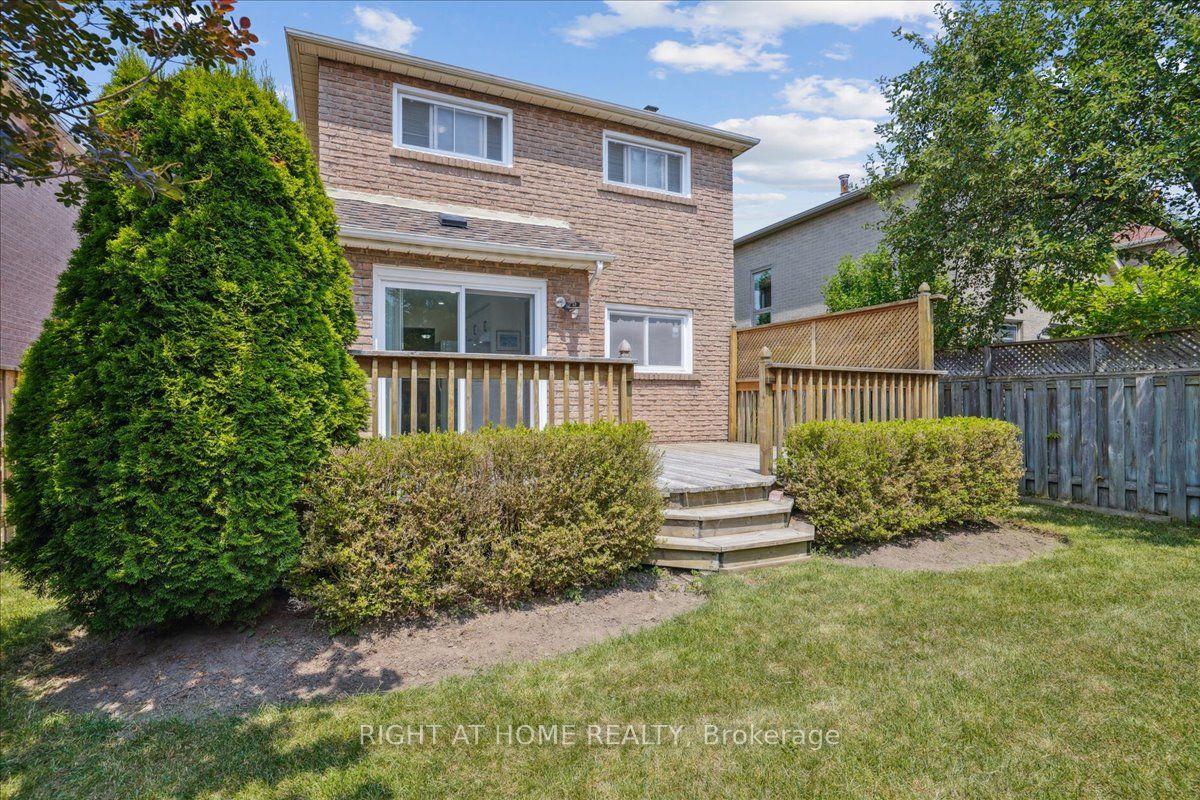 35 Millington Crescent Property Photo 31