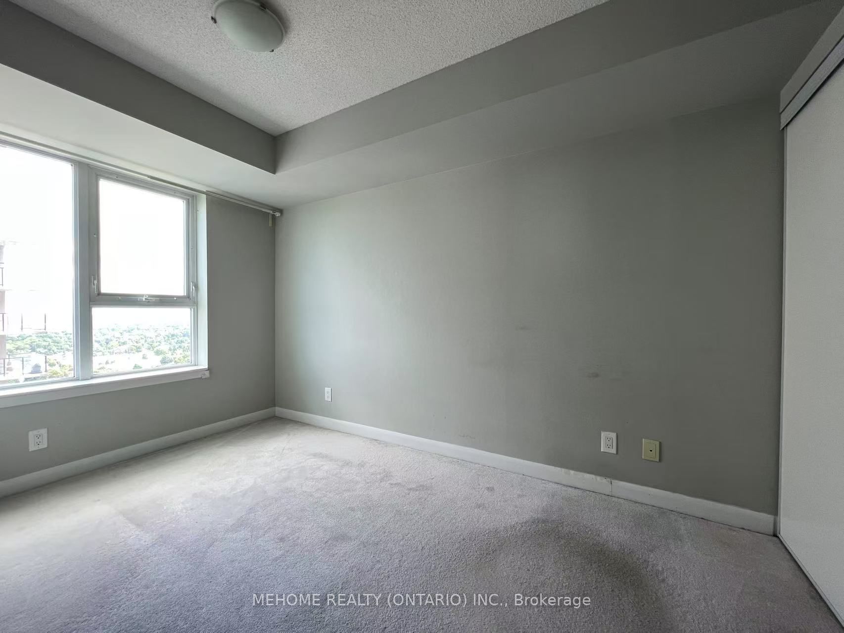 25 Town Center Court 3205 Property Photo 8