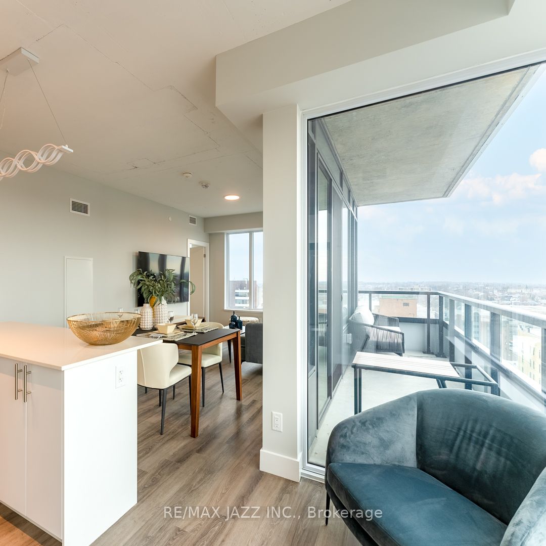 80 Bond Street E 1008 Property Photo 1