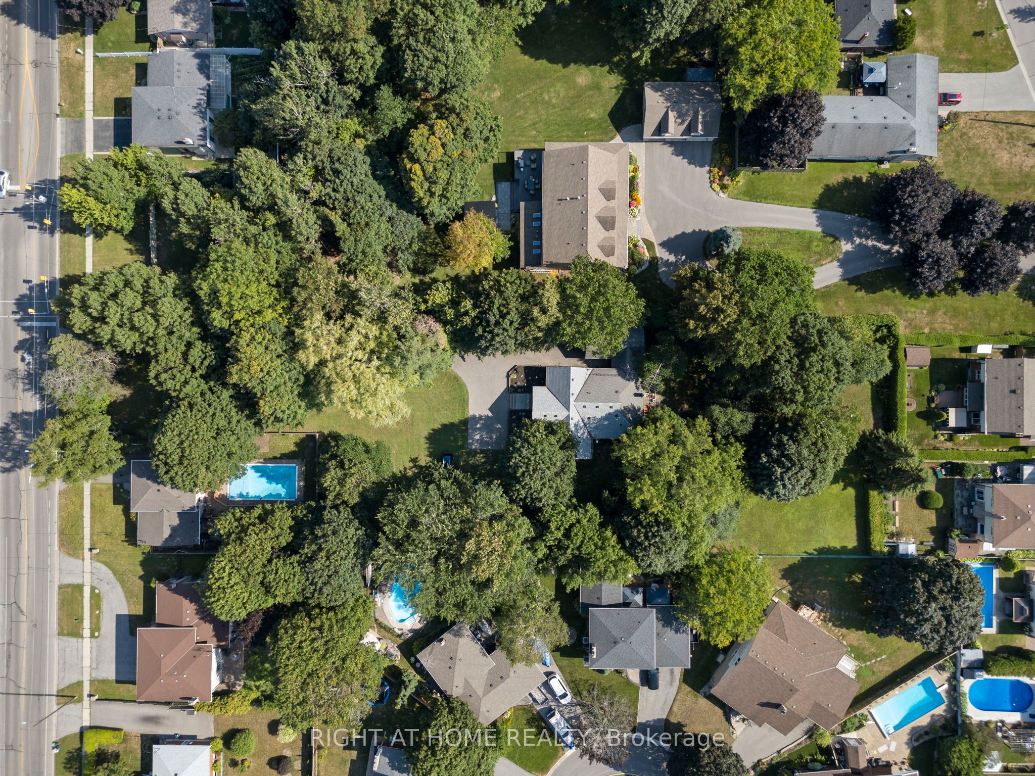 1091 Mohawk Street Property Photo 5