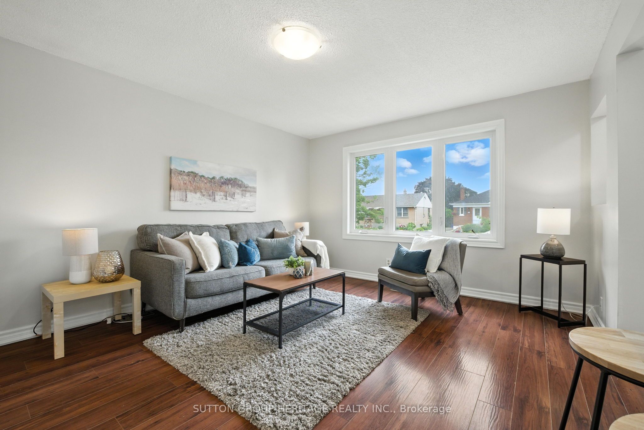 300 Cadillac Avenue S Property Photo 11