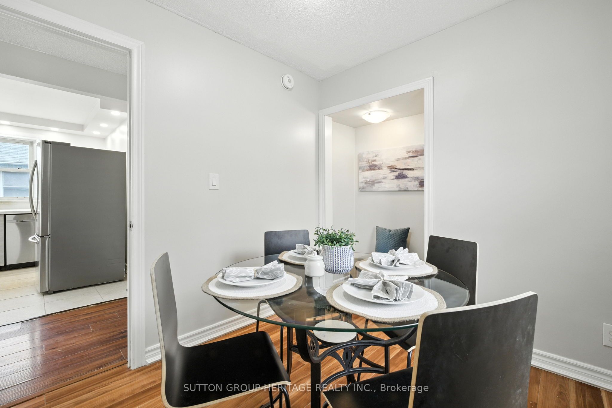 300 Cadillac Avenue S Property Photo 16