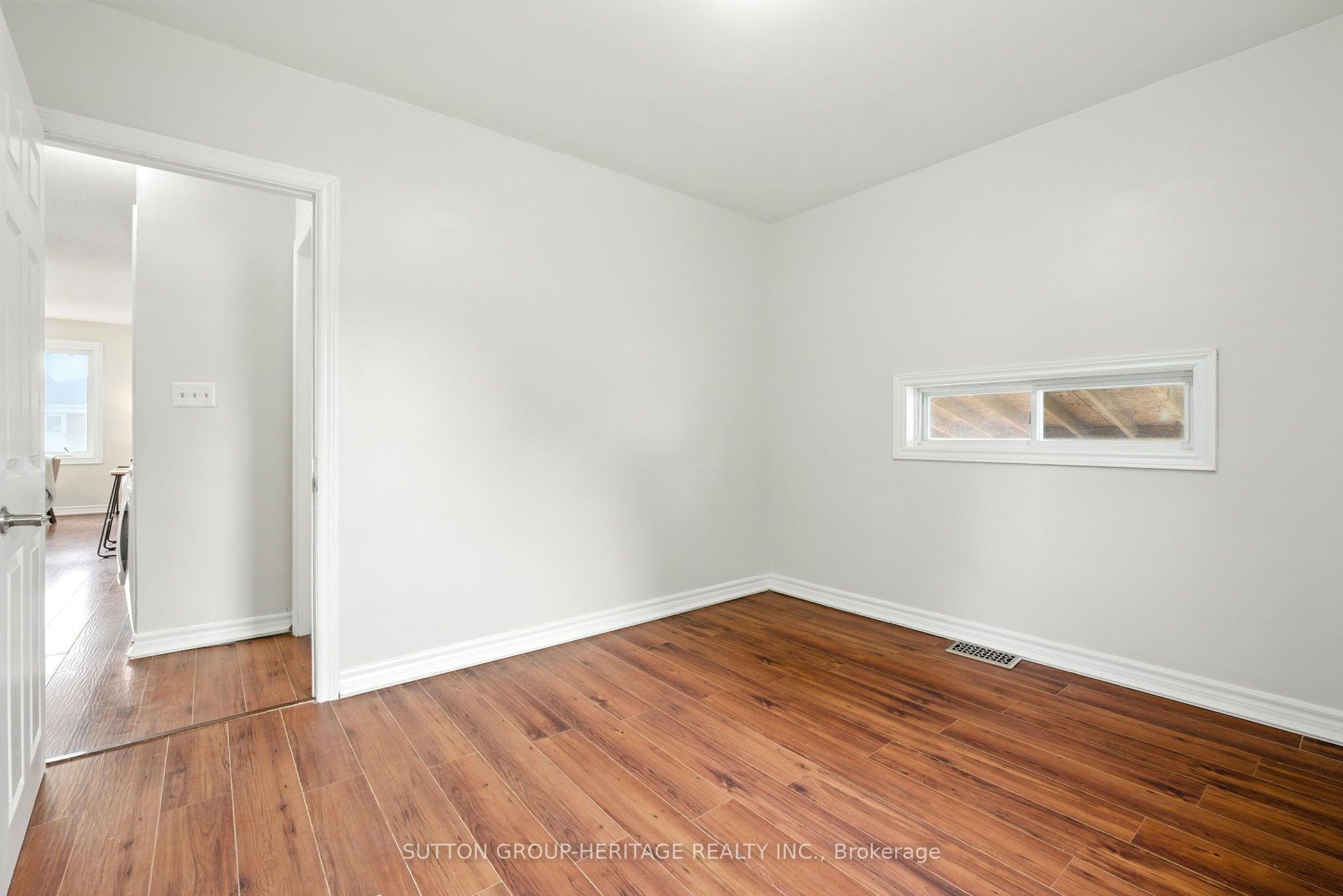 300 Cadillac Avenue S Property Photo 23