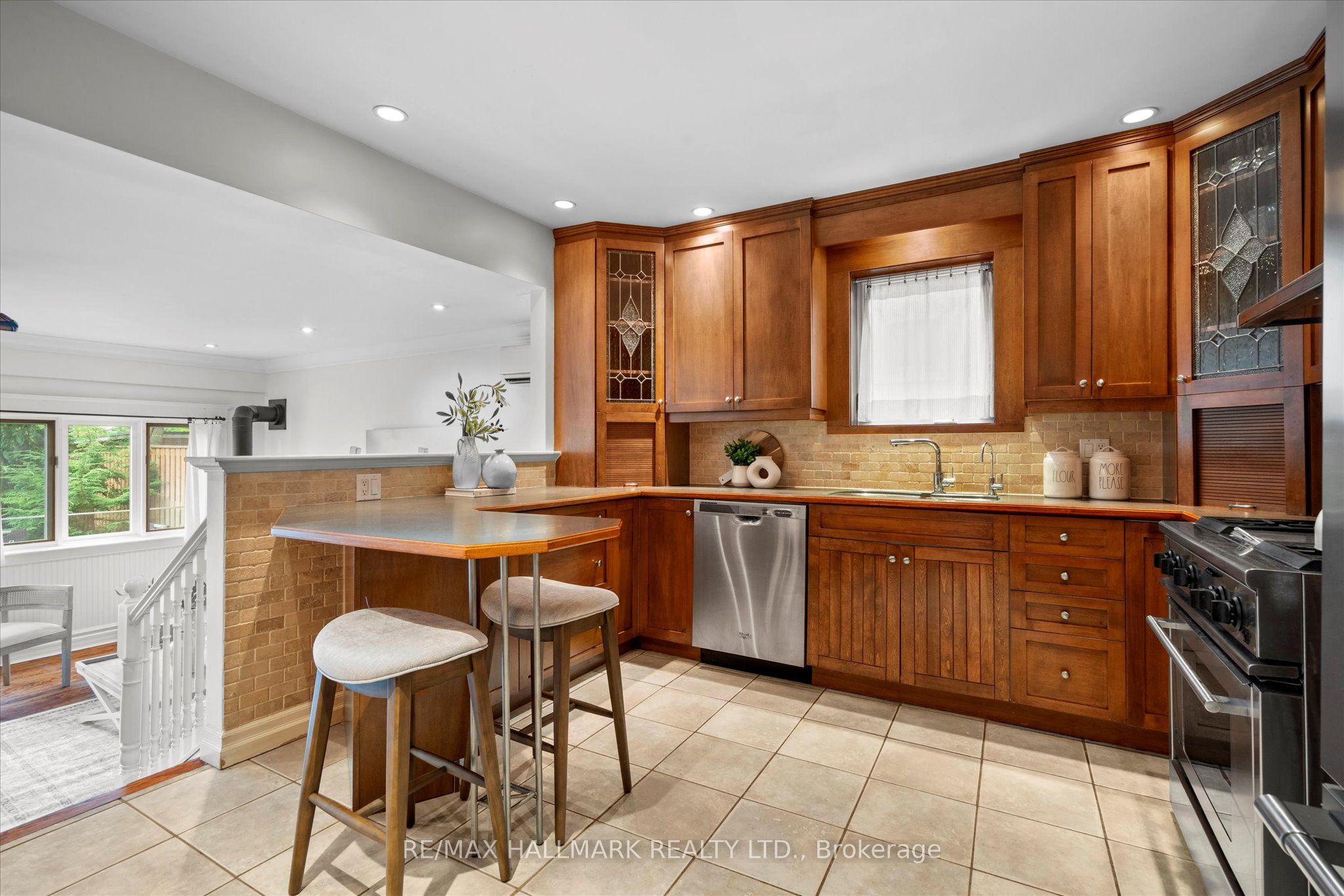 34 Munro Park Avenue Property Photo 9
