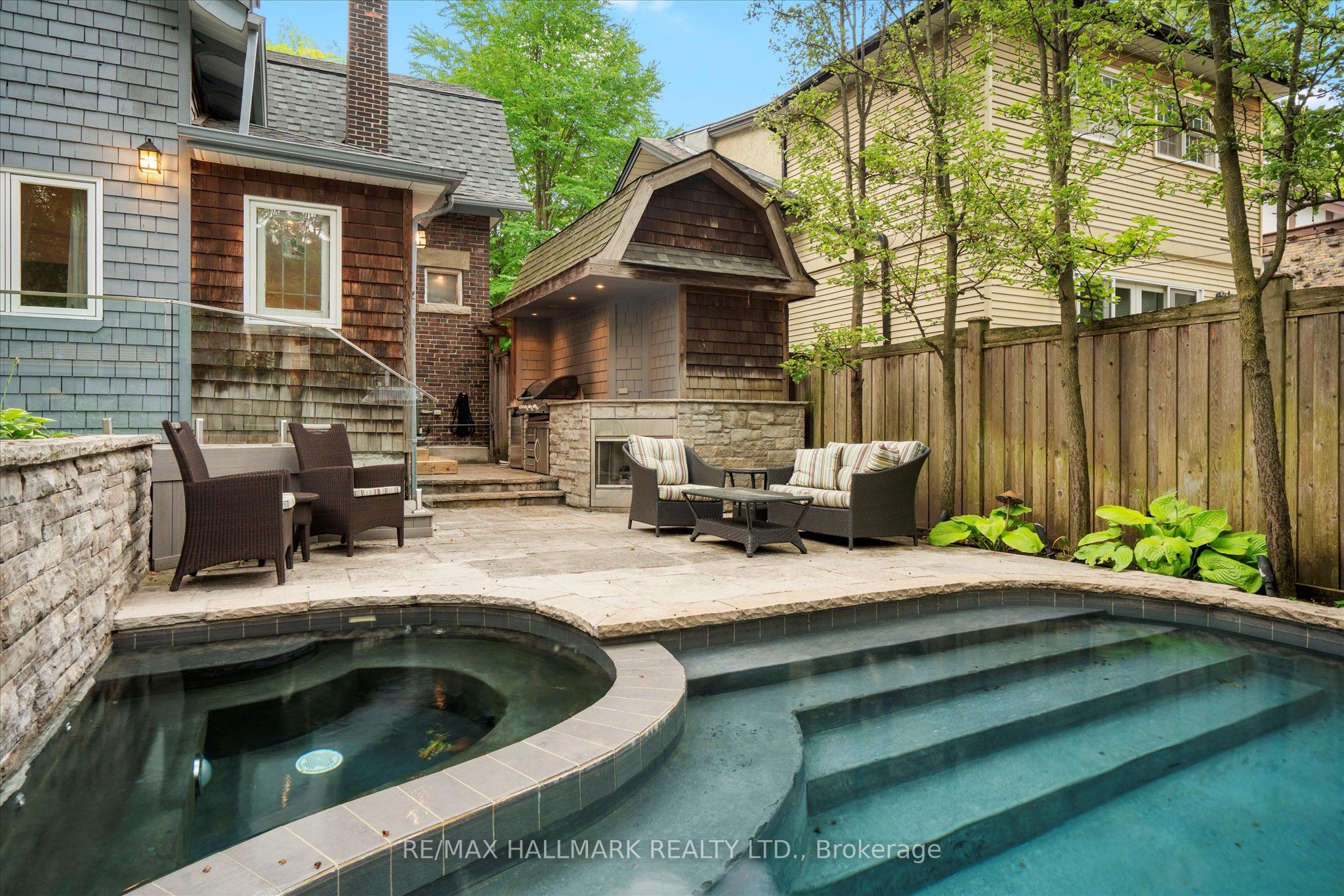 34 Munro Park Avenue Property Photo 47