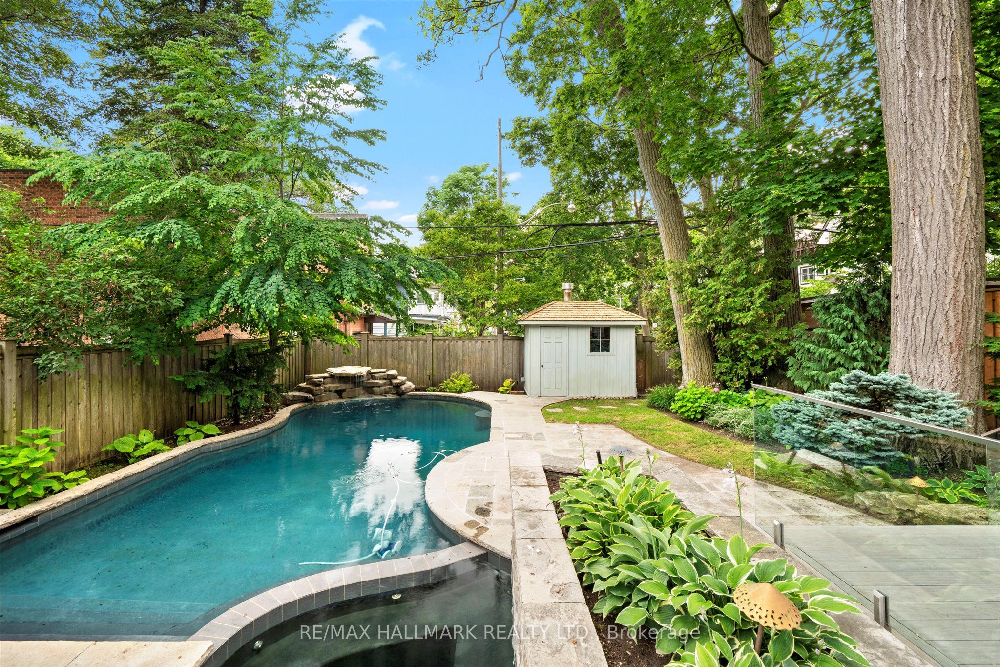 34 Munro Park Avenue Property Photo 48