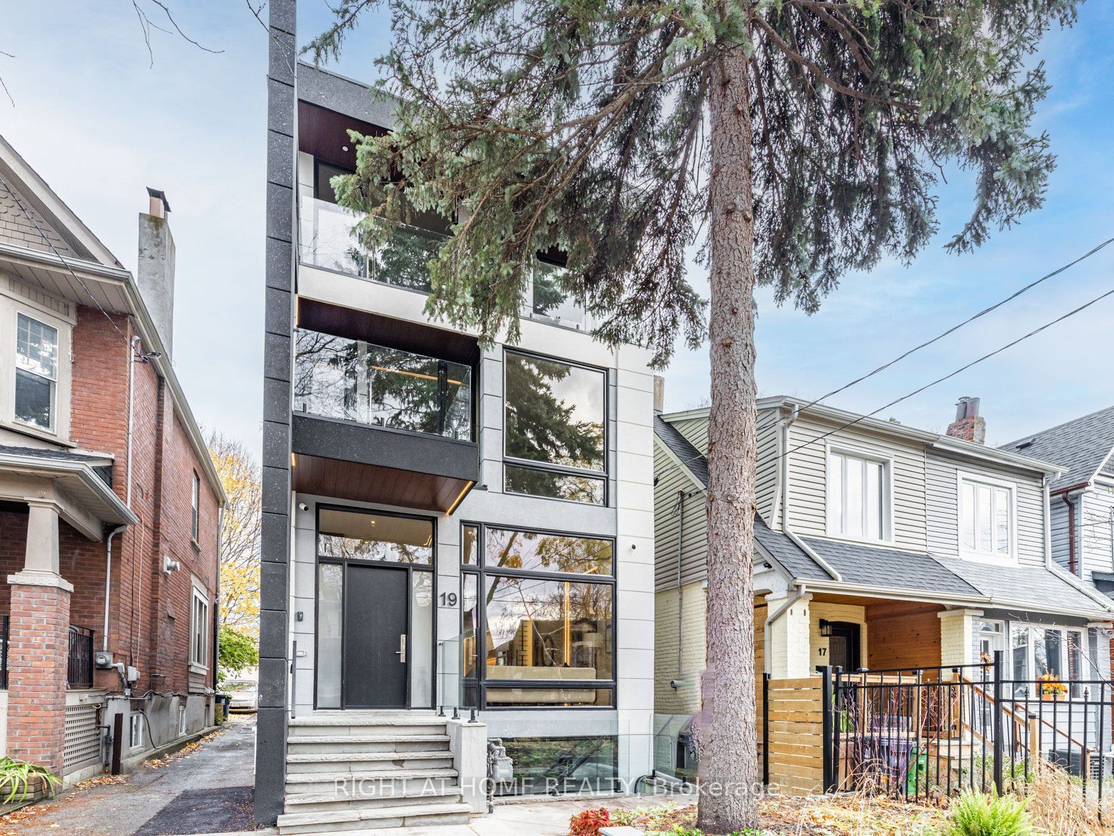 19 Devon Road Property Photo 1