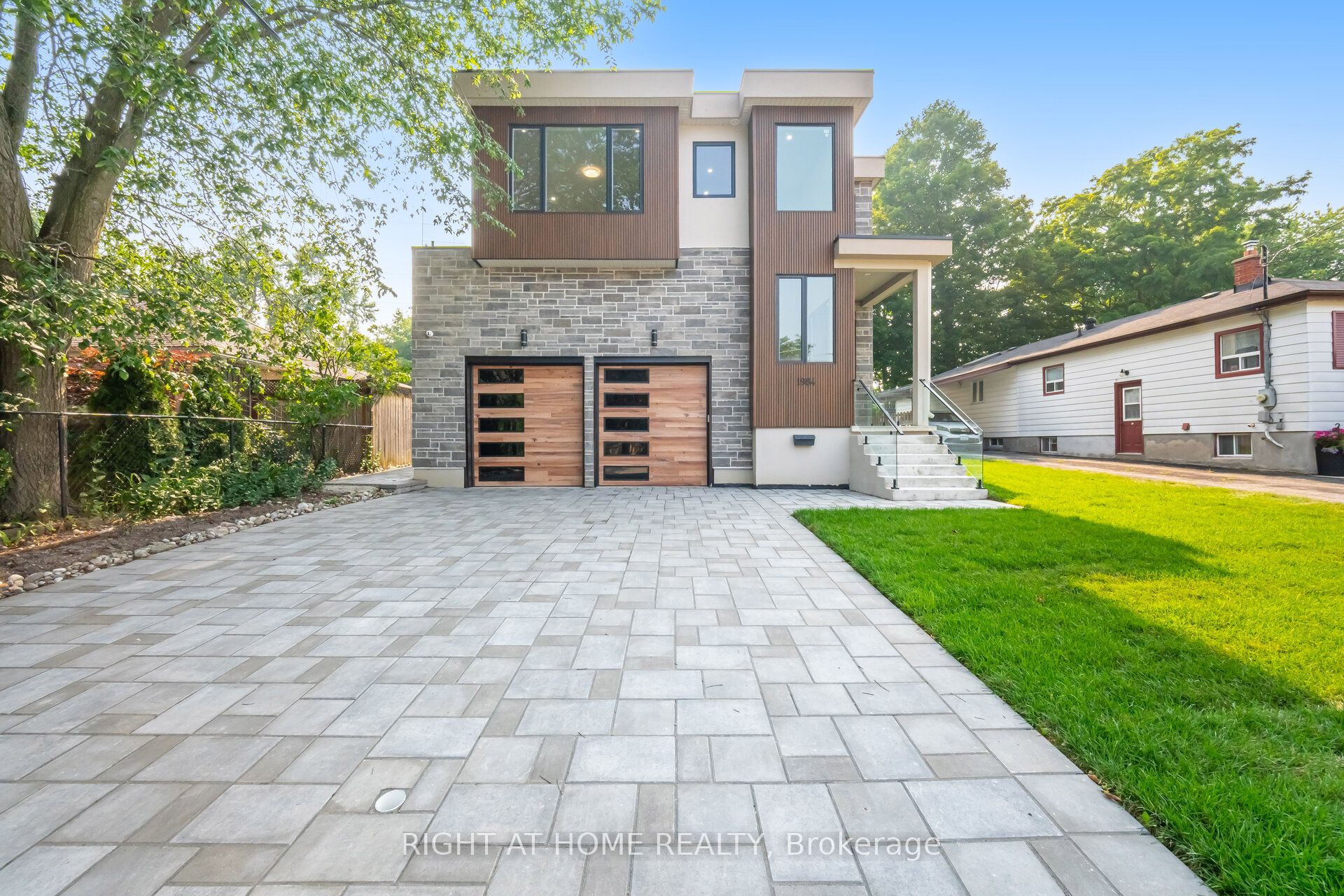 1984 Guild Road Property Photo 2