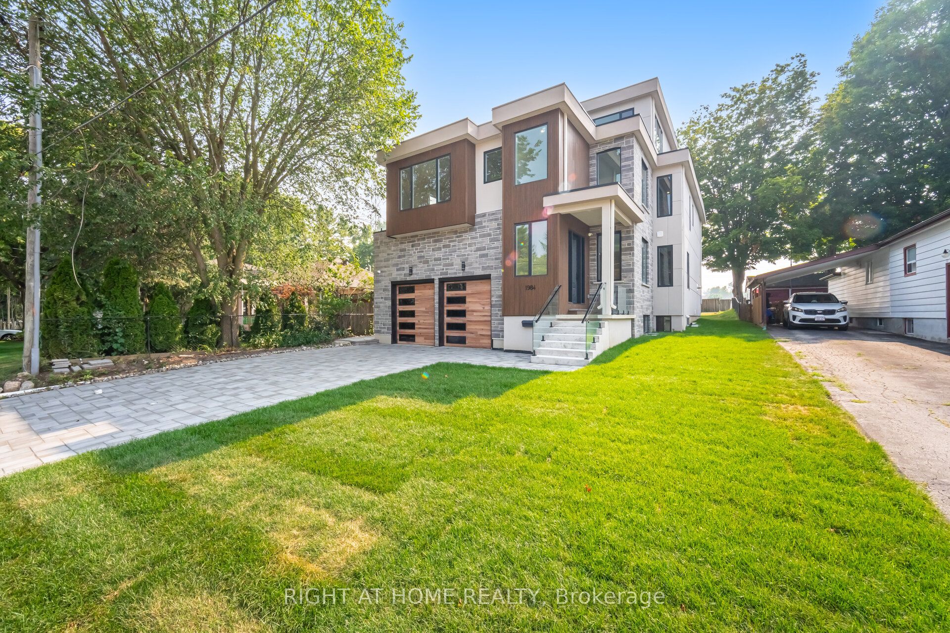 1984 Guild Road Property Photo 3