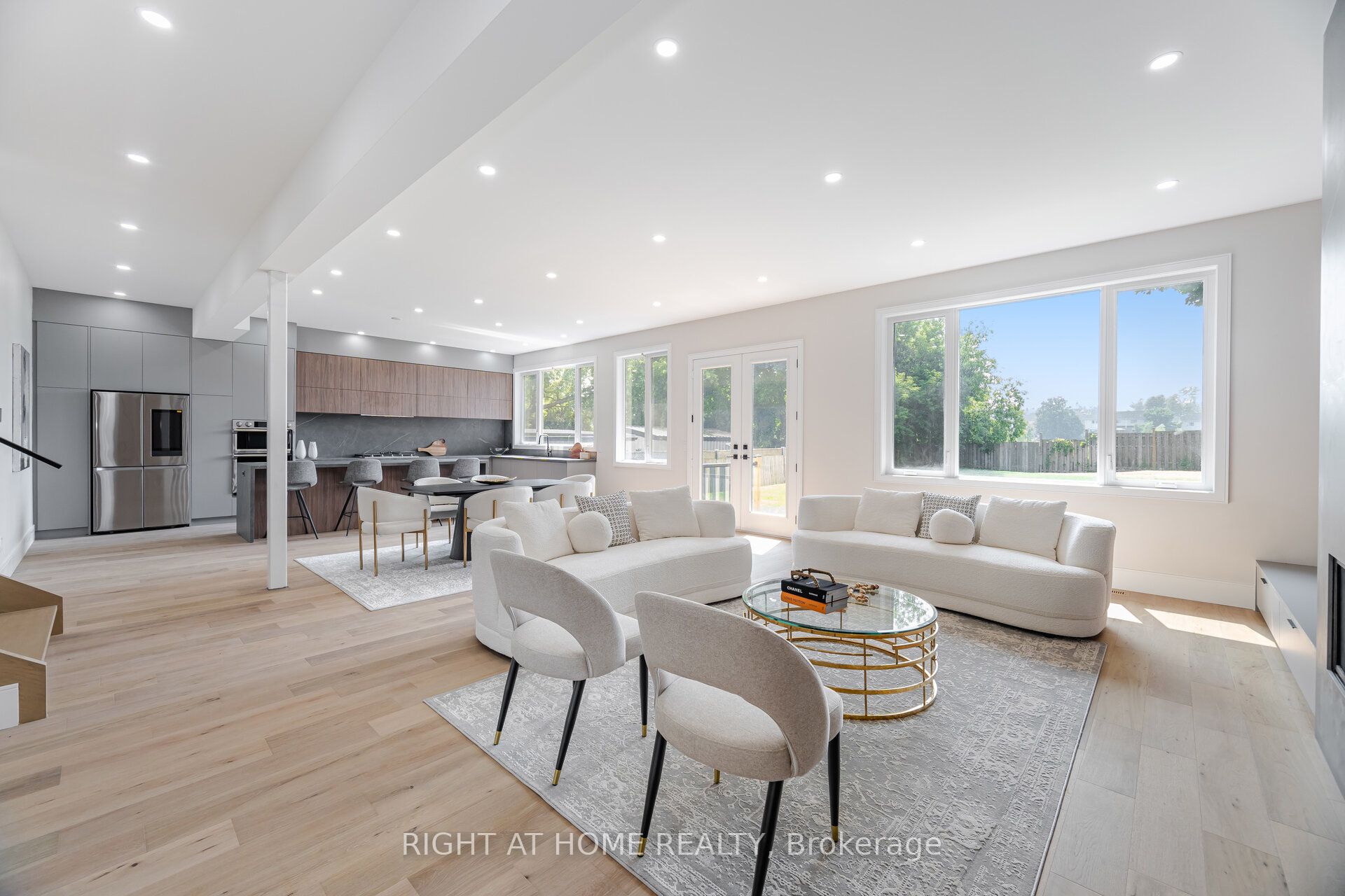 1984 Guild Road Property Photo 12