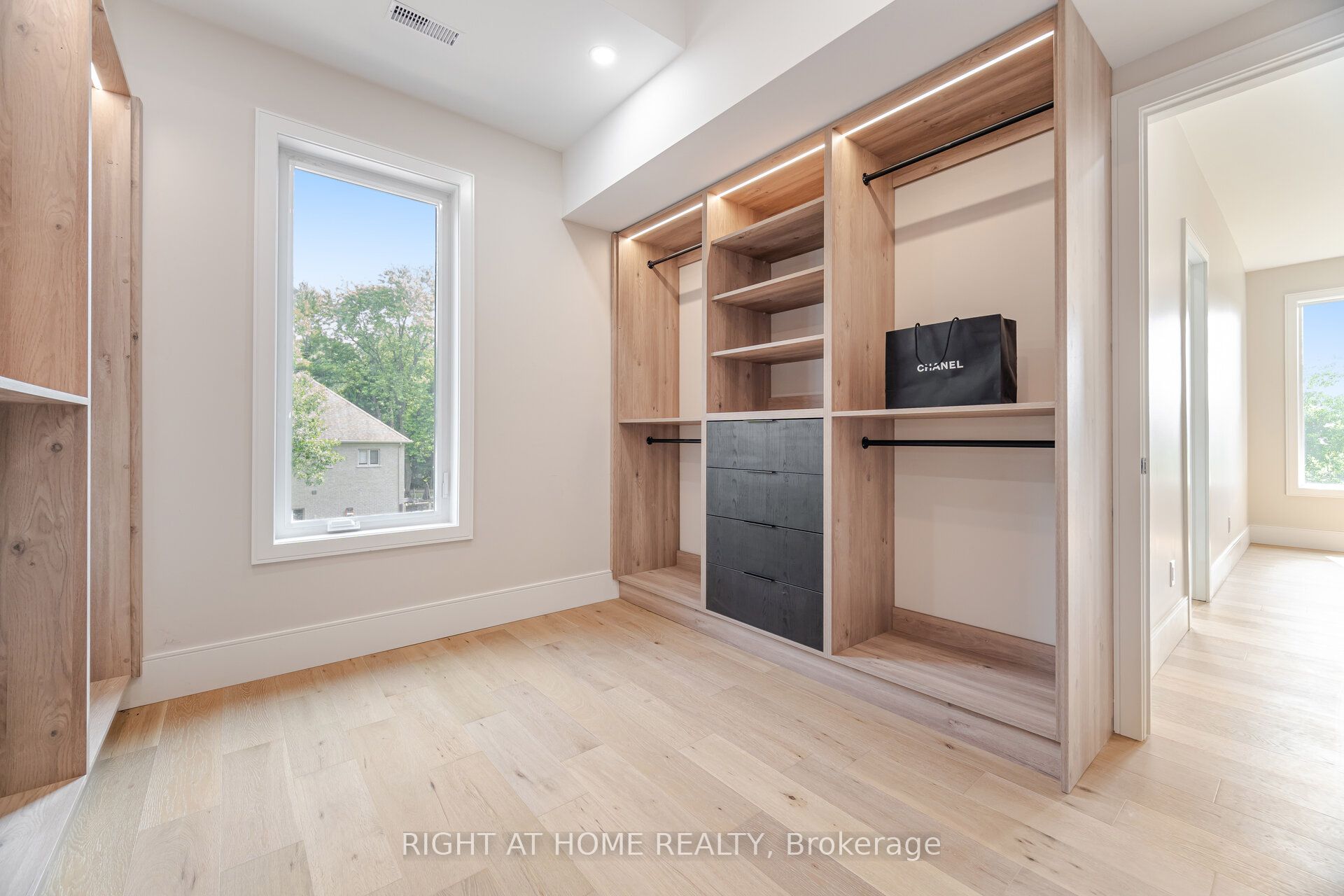 1984 Guild Road Property Photo 28