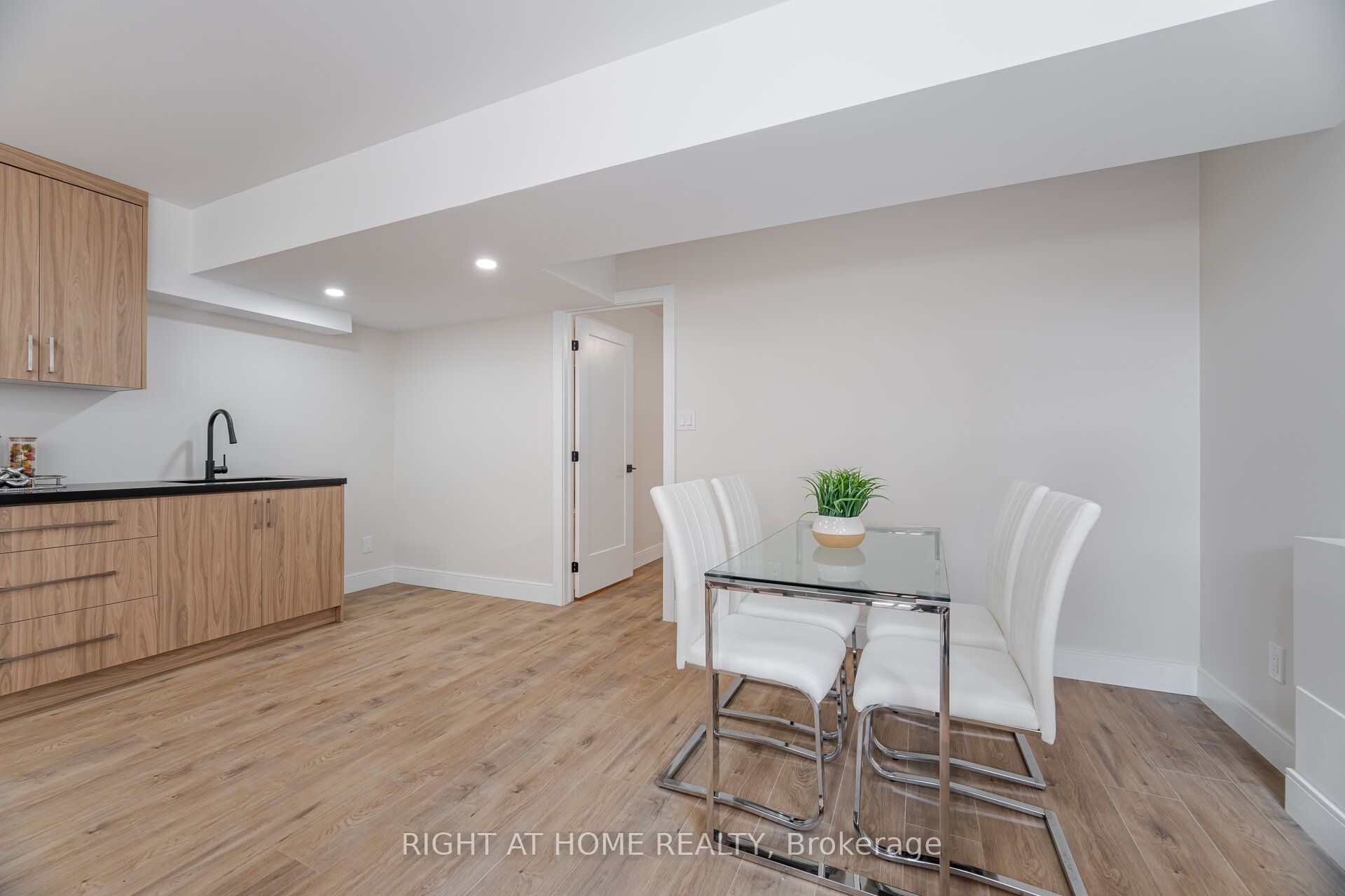 1984 Guild Road Property Photo 45