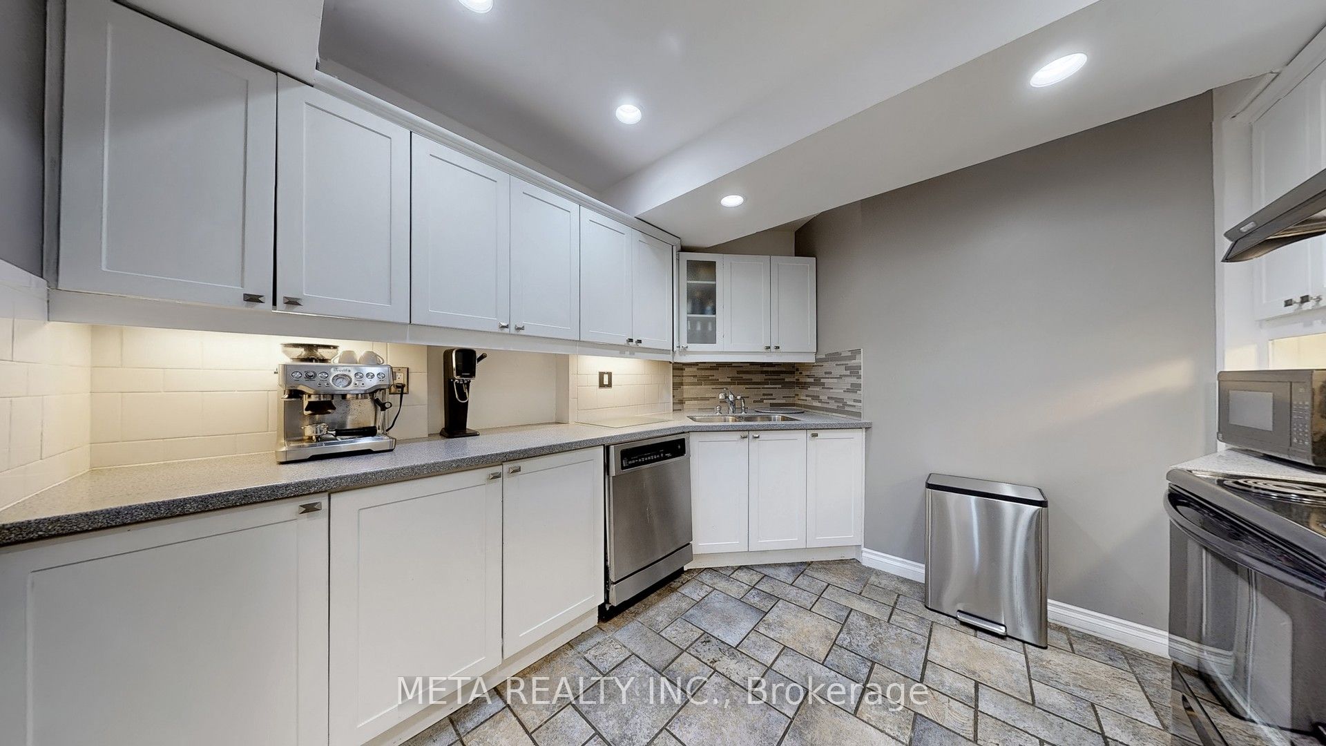 28 Orton Park Road Property Photo 12