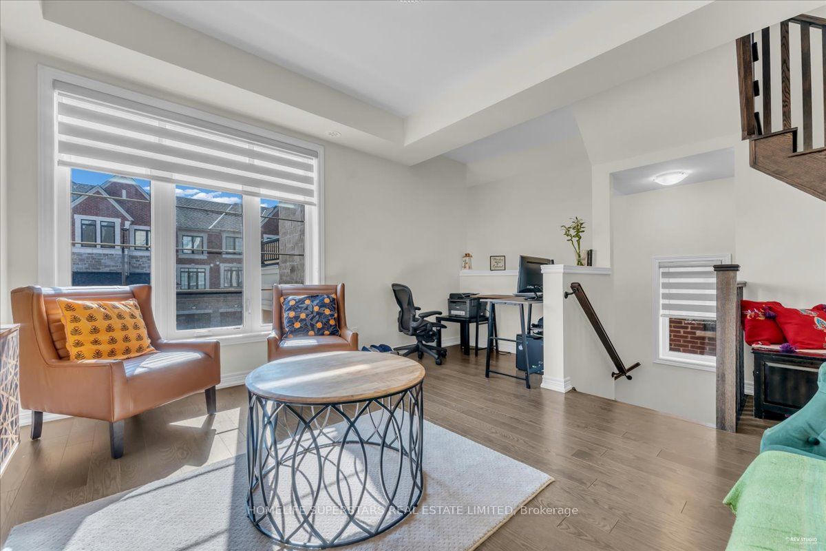 90 Dorian Drive Property Photo 5