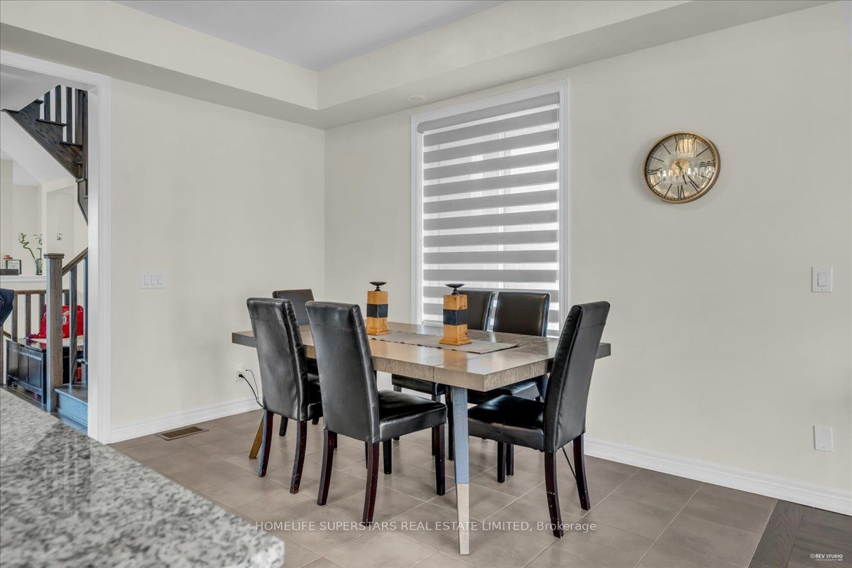 90 Dorian Drive Property Photo 12