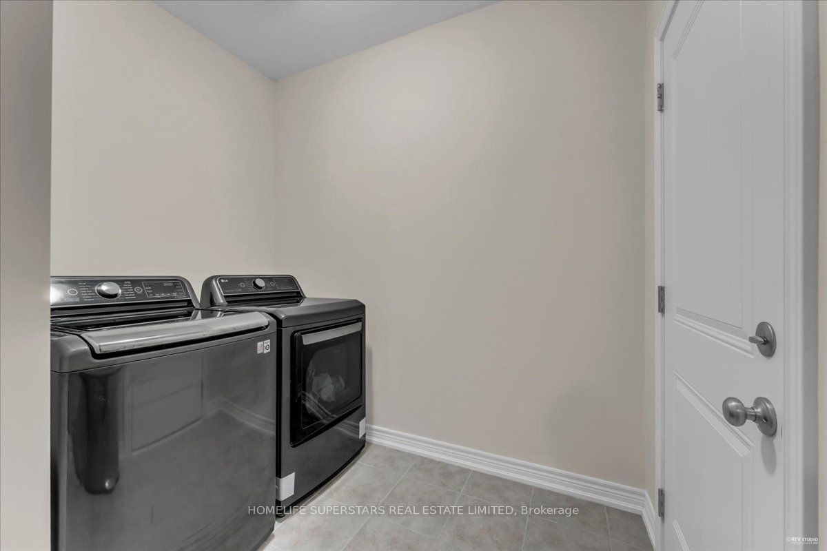 90 Dorian Drive Property Photo 22