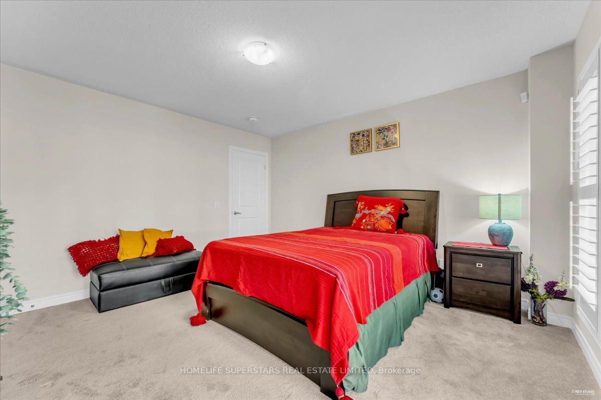 90 Dorian Drive Property Photo 26