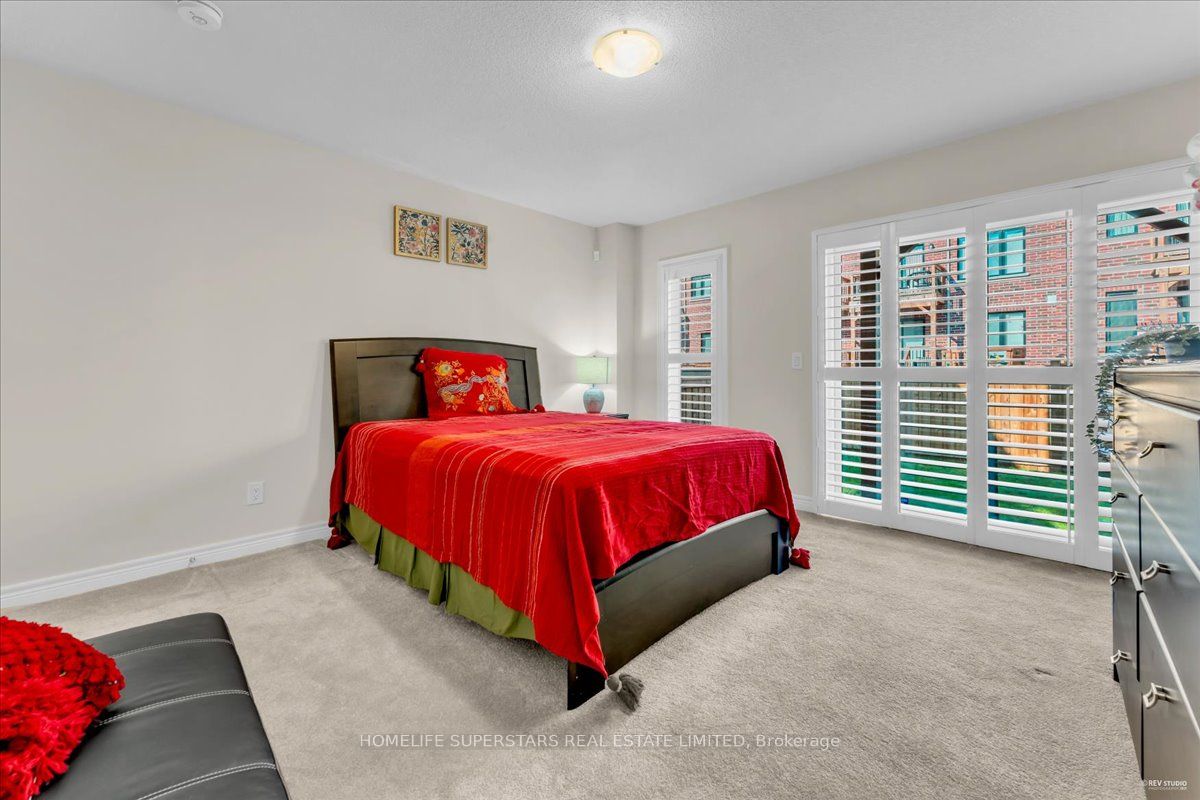 90 Dorian Drive Property Photo 27