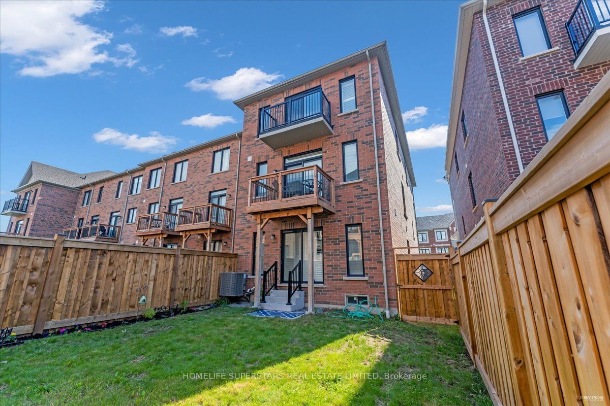 90 Dorian Drive Property Photo 49