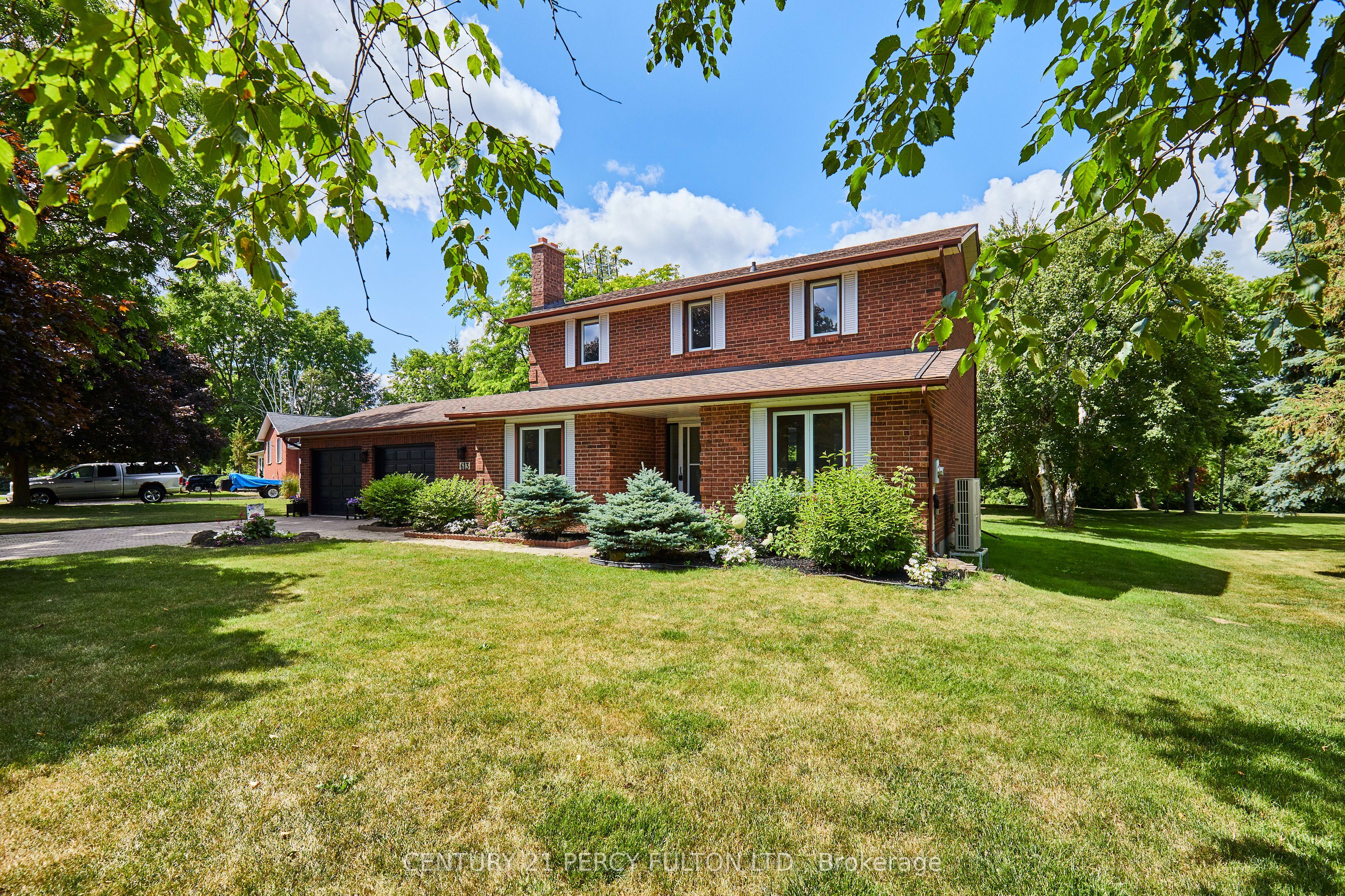 613 Alma Street Property Photo 1