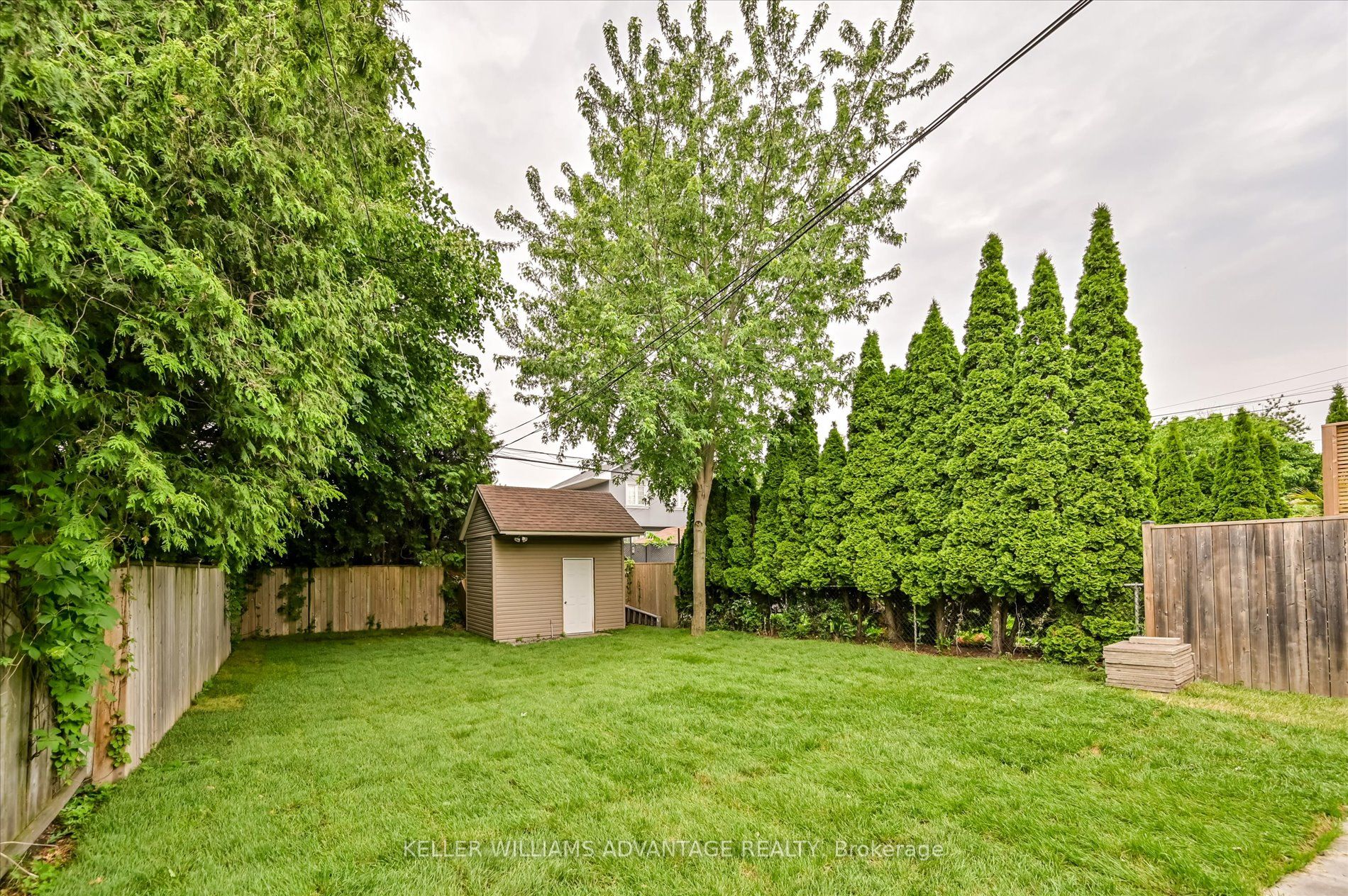 1080 Greenwood Avenue Property Photo 27