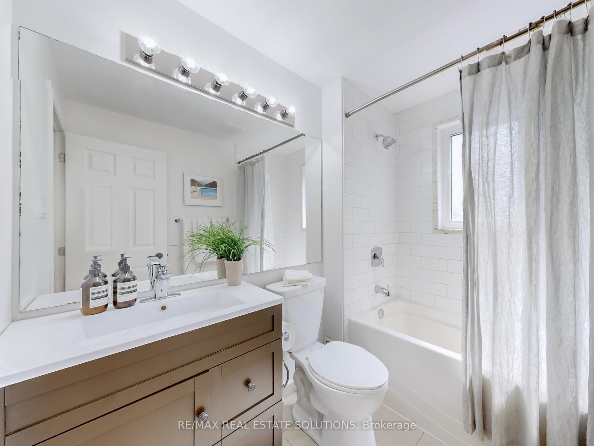 114 Booth Avenue Property Photo 18