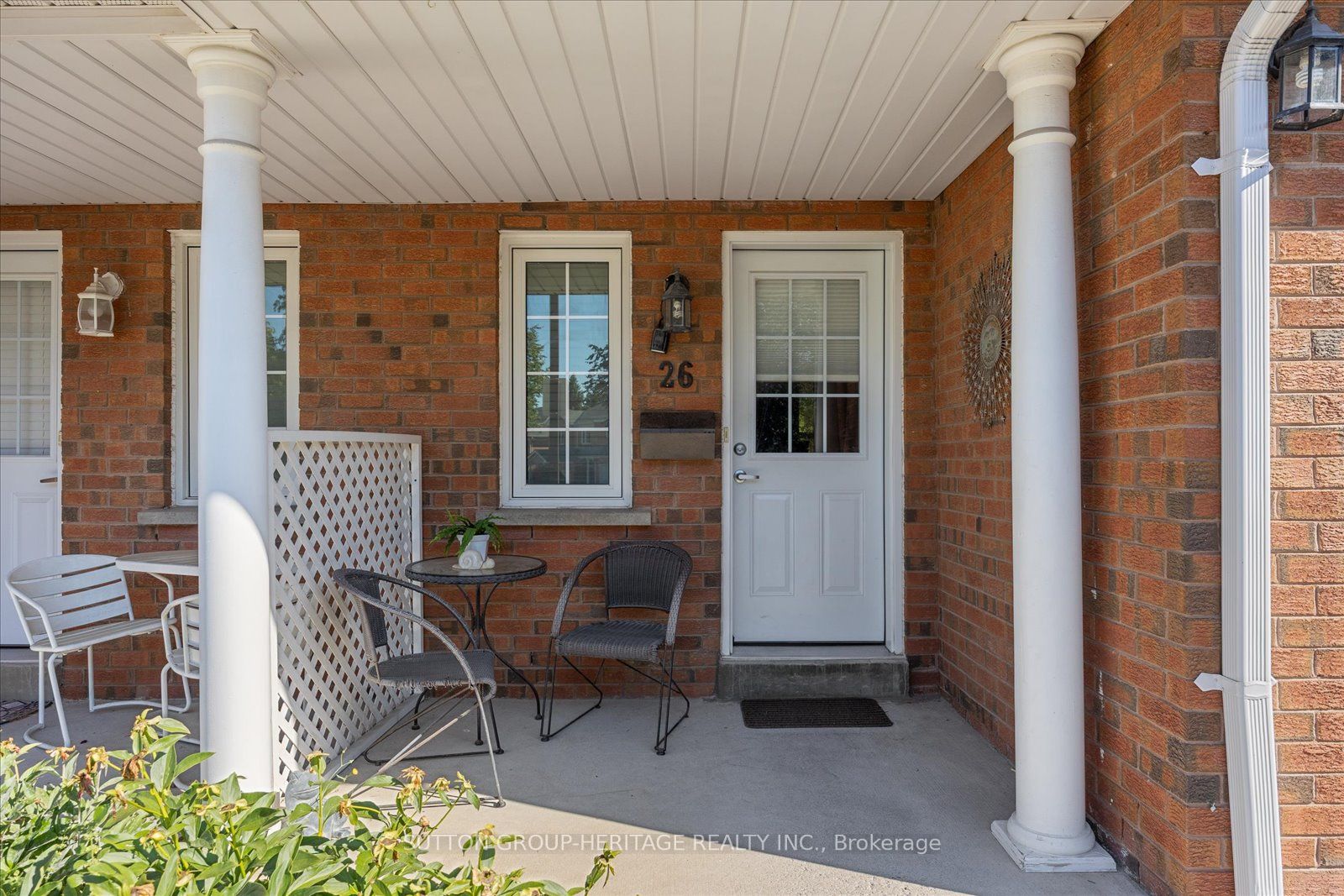10 Bassett Boulevard 26 Property Photo 2