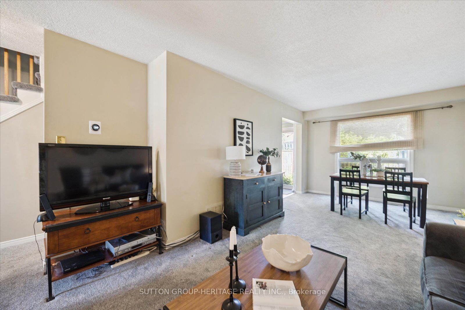 10 Bassett Boulevard 26 Property Photo 7