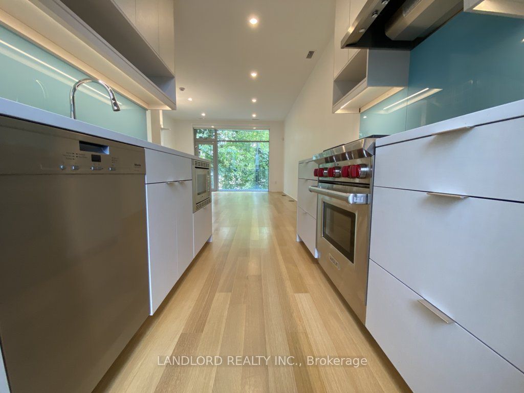 15 Cummings Street Th2 Property Photo 4