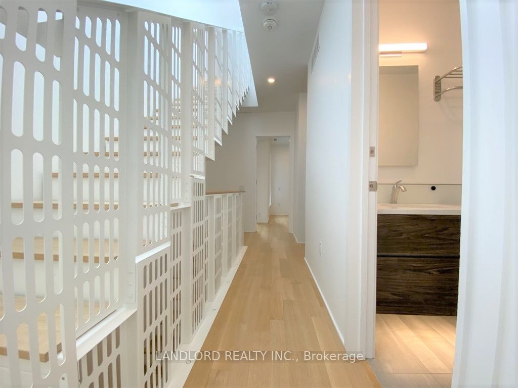 15 Cummings Street Th2 Property Photo 16