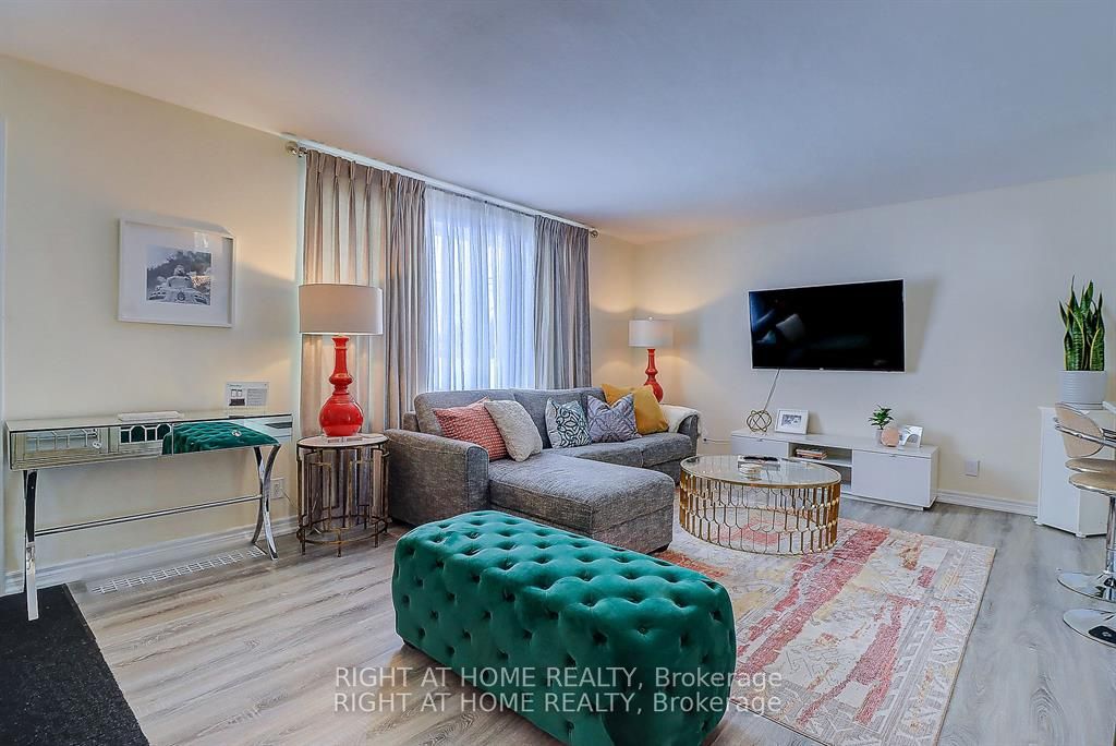 5 Bellefontaine Street Property Photo 1