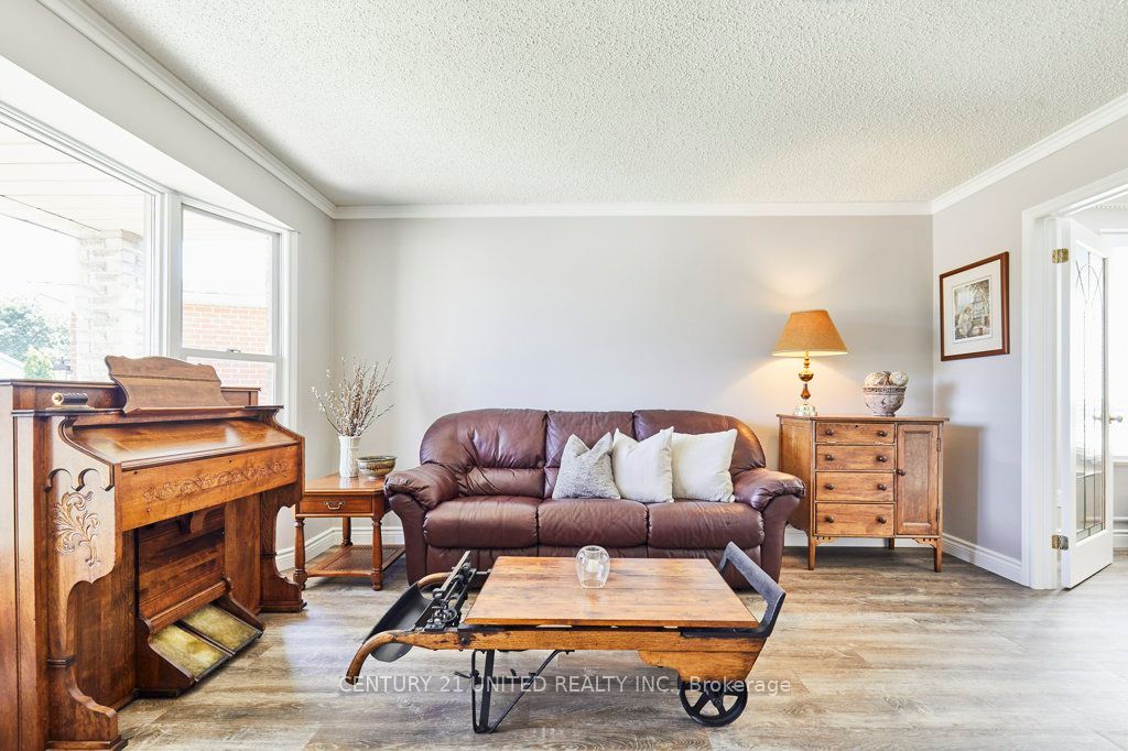 106 Lichen Court Property Photo 20