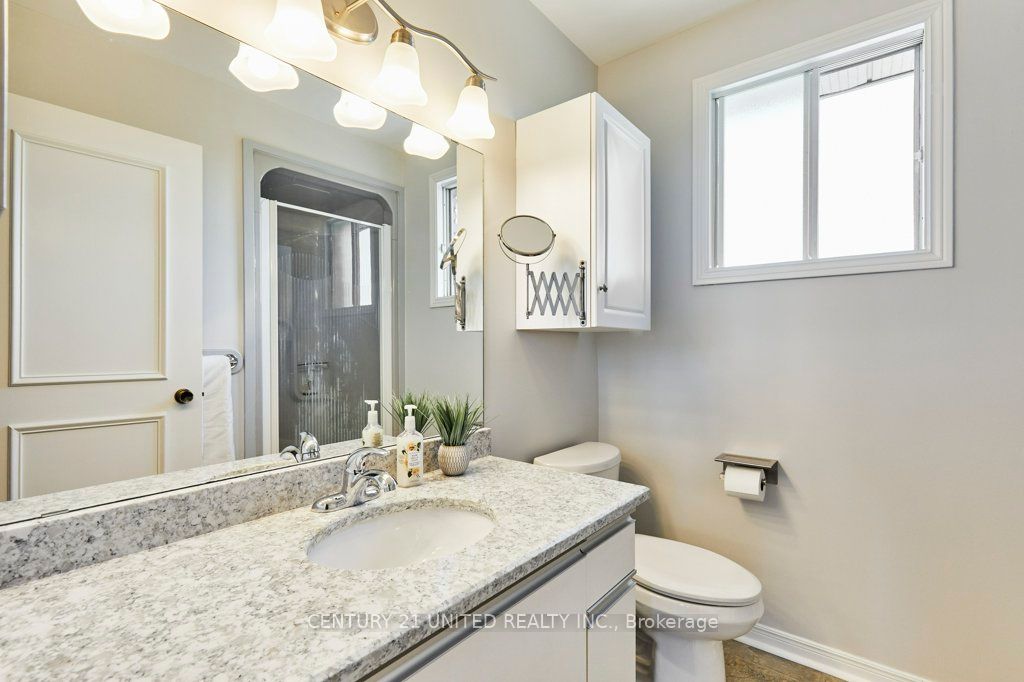 106 Lichen Court Property Photo 37