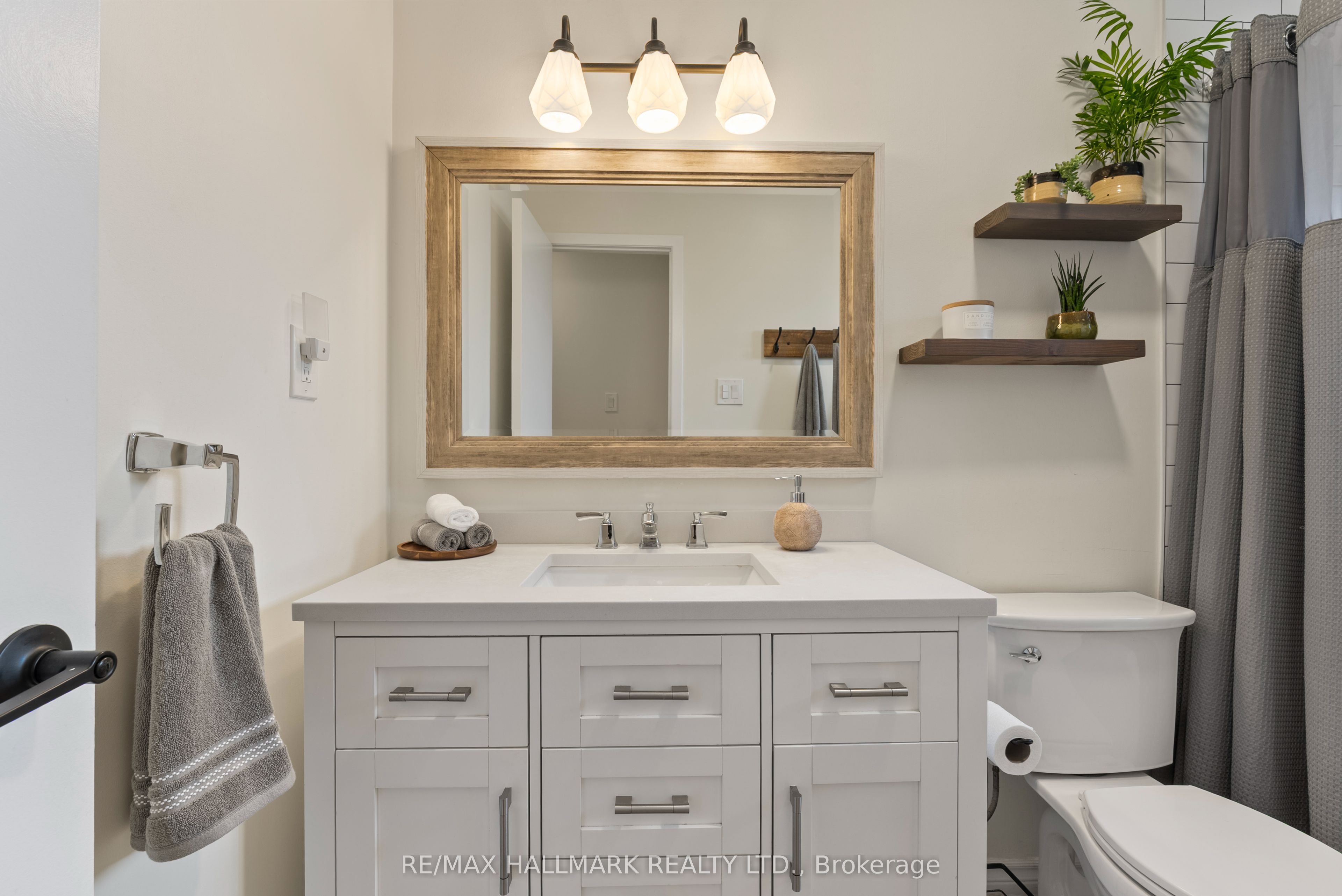 149 Clappison Boulevard Property Photo 17