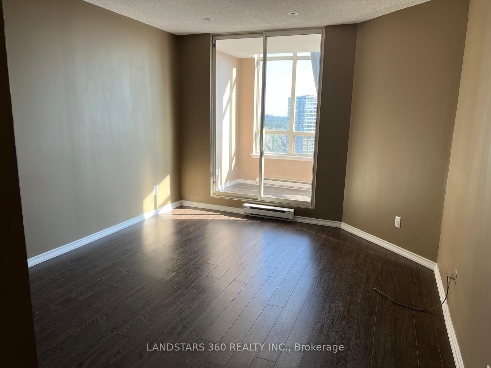 160 Alton Towns Circle 1813 Property Photo 13