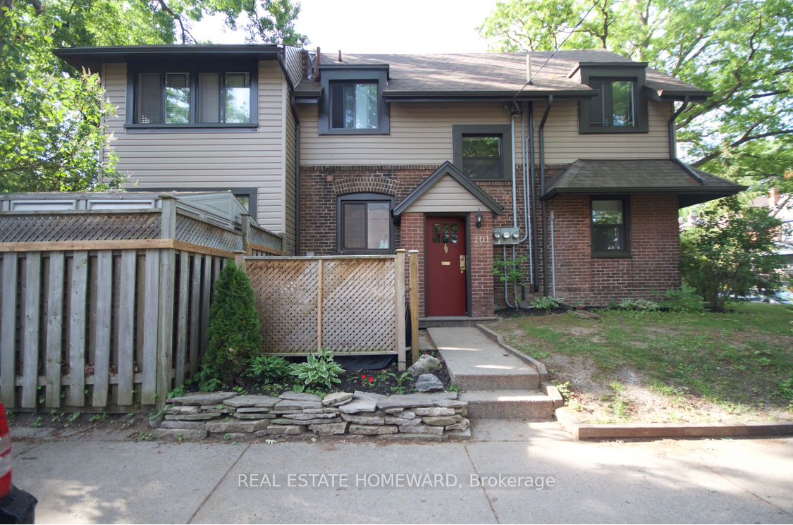 101 Kingsmount Park Road Property Photo 1