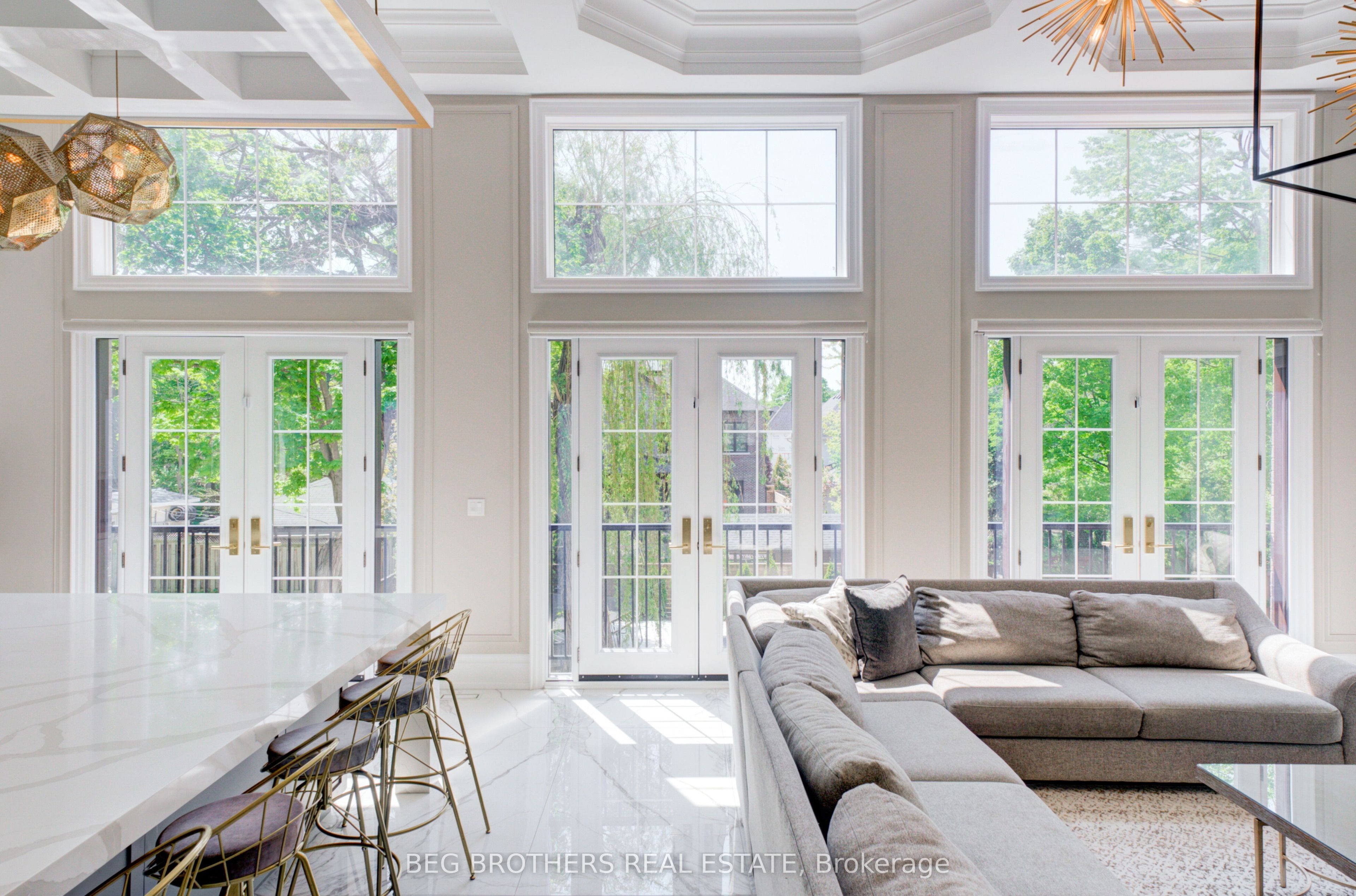 415 Sheppard Avenue Property Photo 14