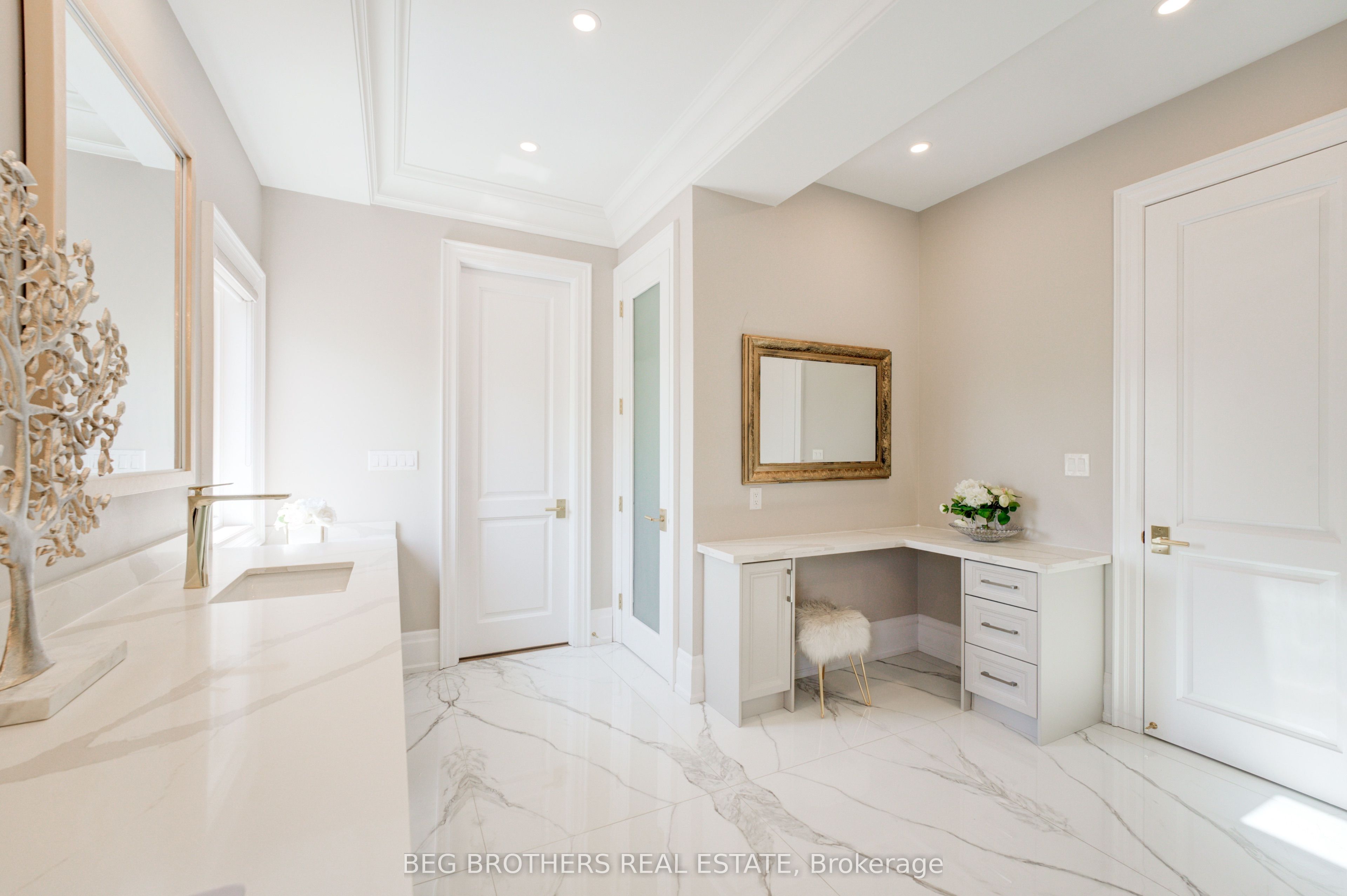 415 Sheppard Avenue Property Photo 29