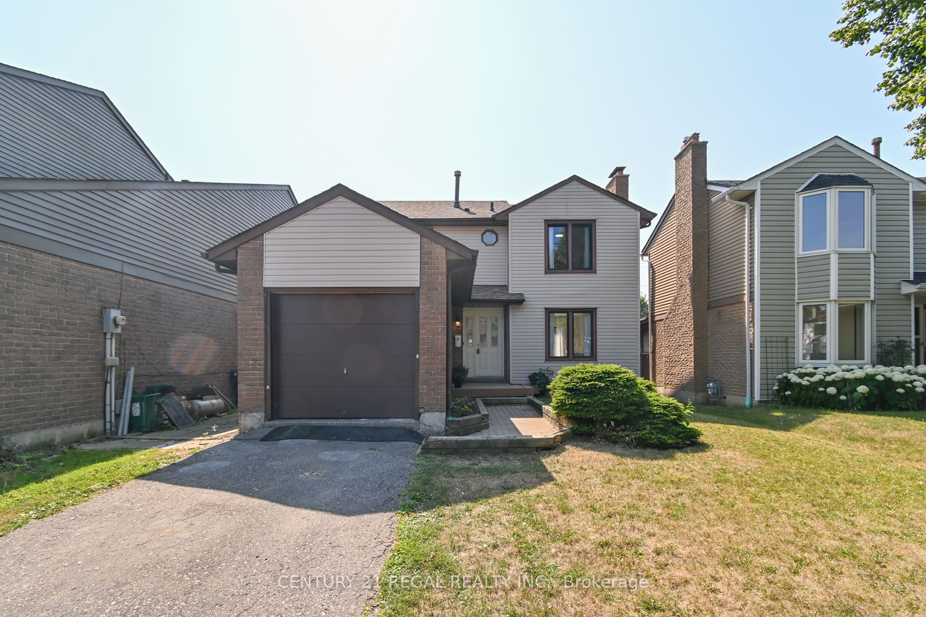 8 Andrea Road Property Photo 1