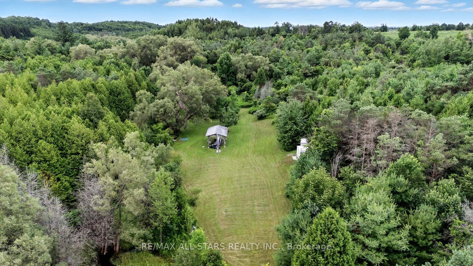 8287 Allin Road Property Photo 3